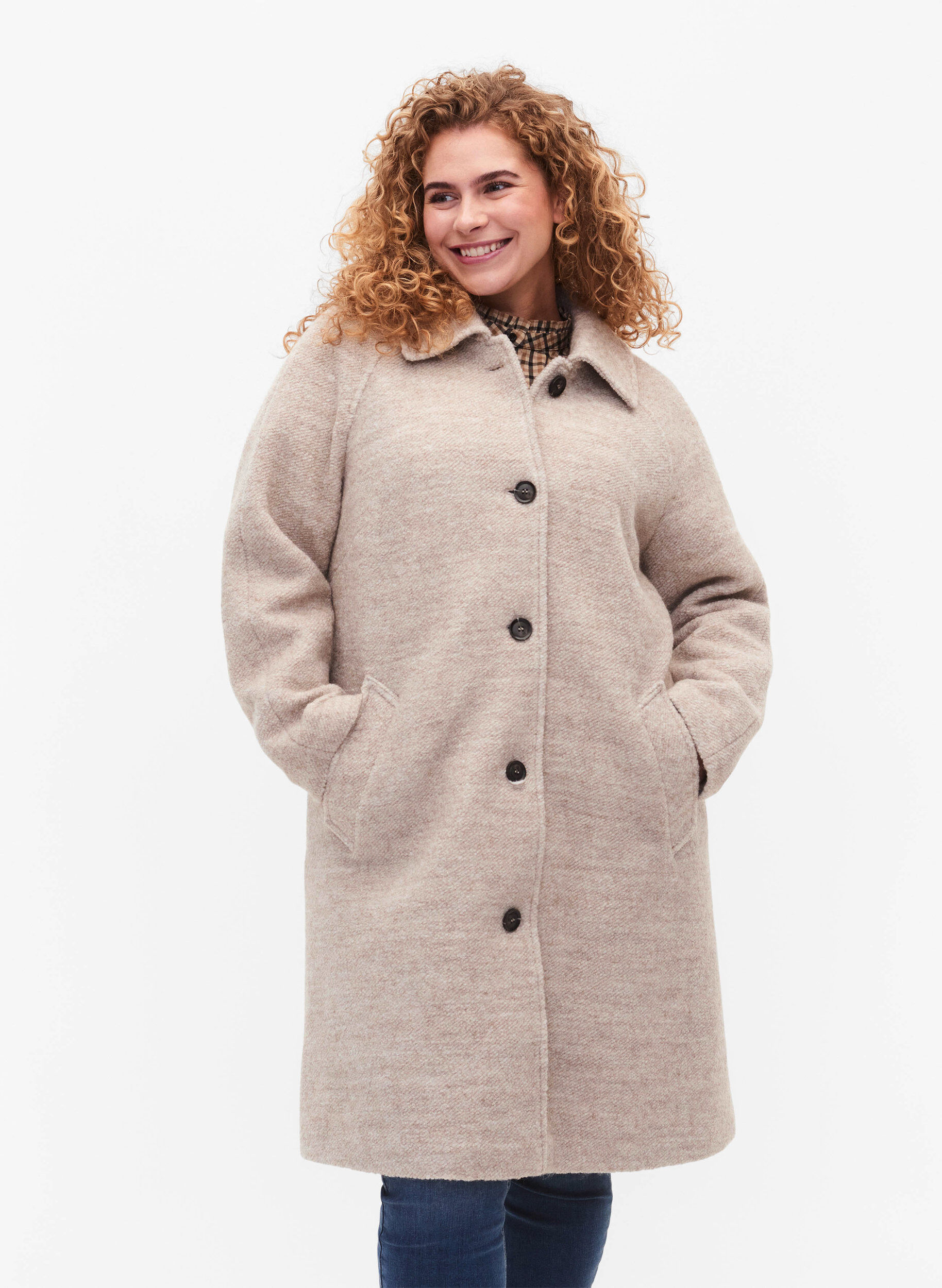 Zizzi Manteau boucl&eacute; &agrave; carreaux avec boutons, Simply Taupe, Model image number 0