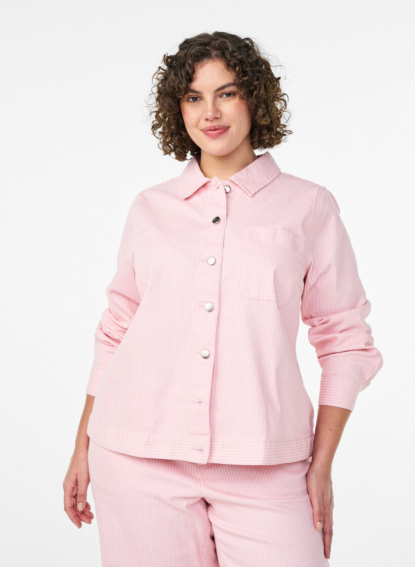 Surchemise en denim color&eacute; avec rayures, Rose, Model image number 0