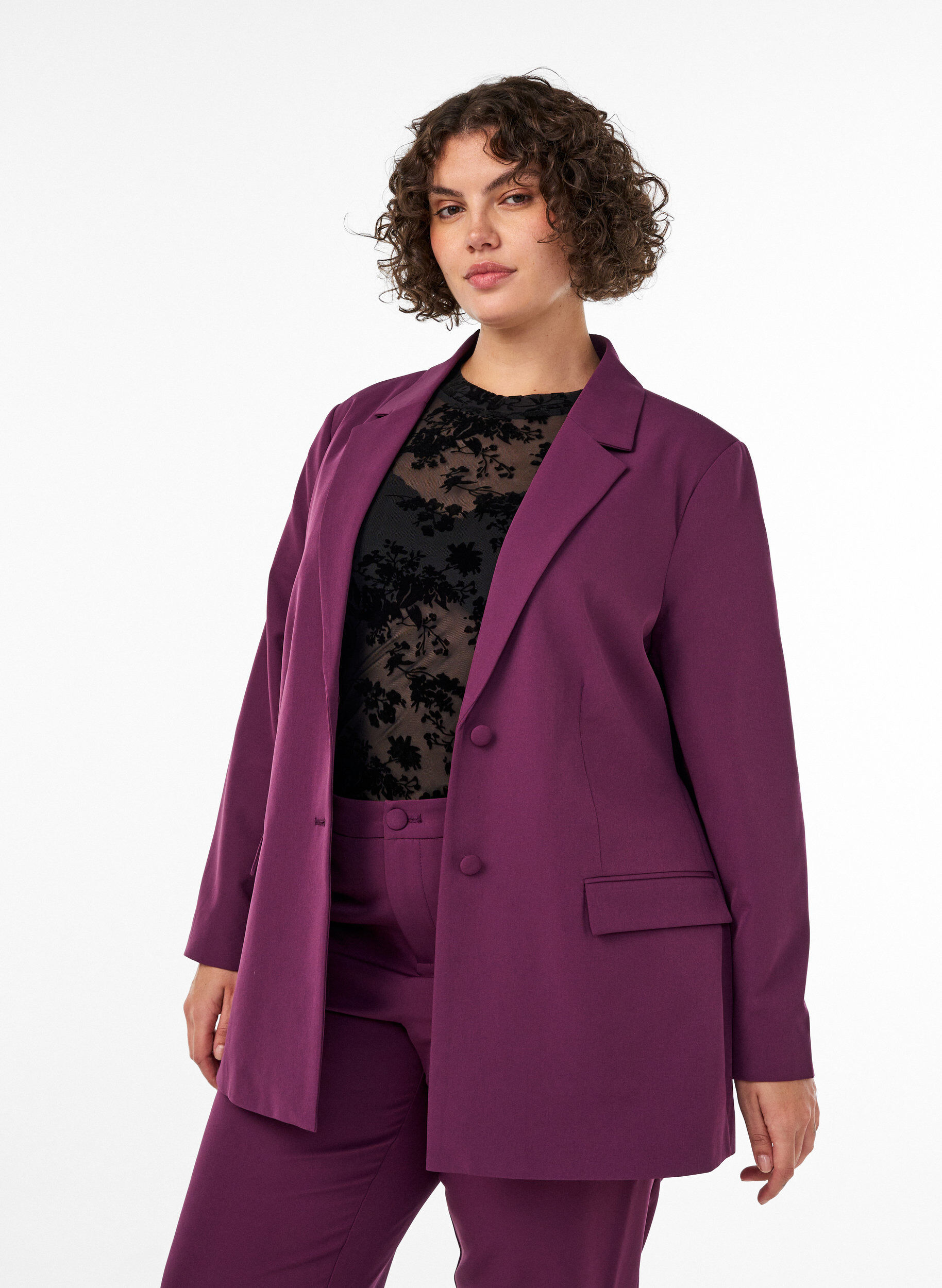 Blazer classique avec fermeture boutonn&eacute;e, Violet, Model