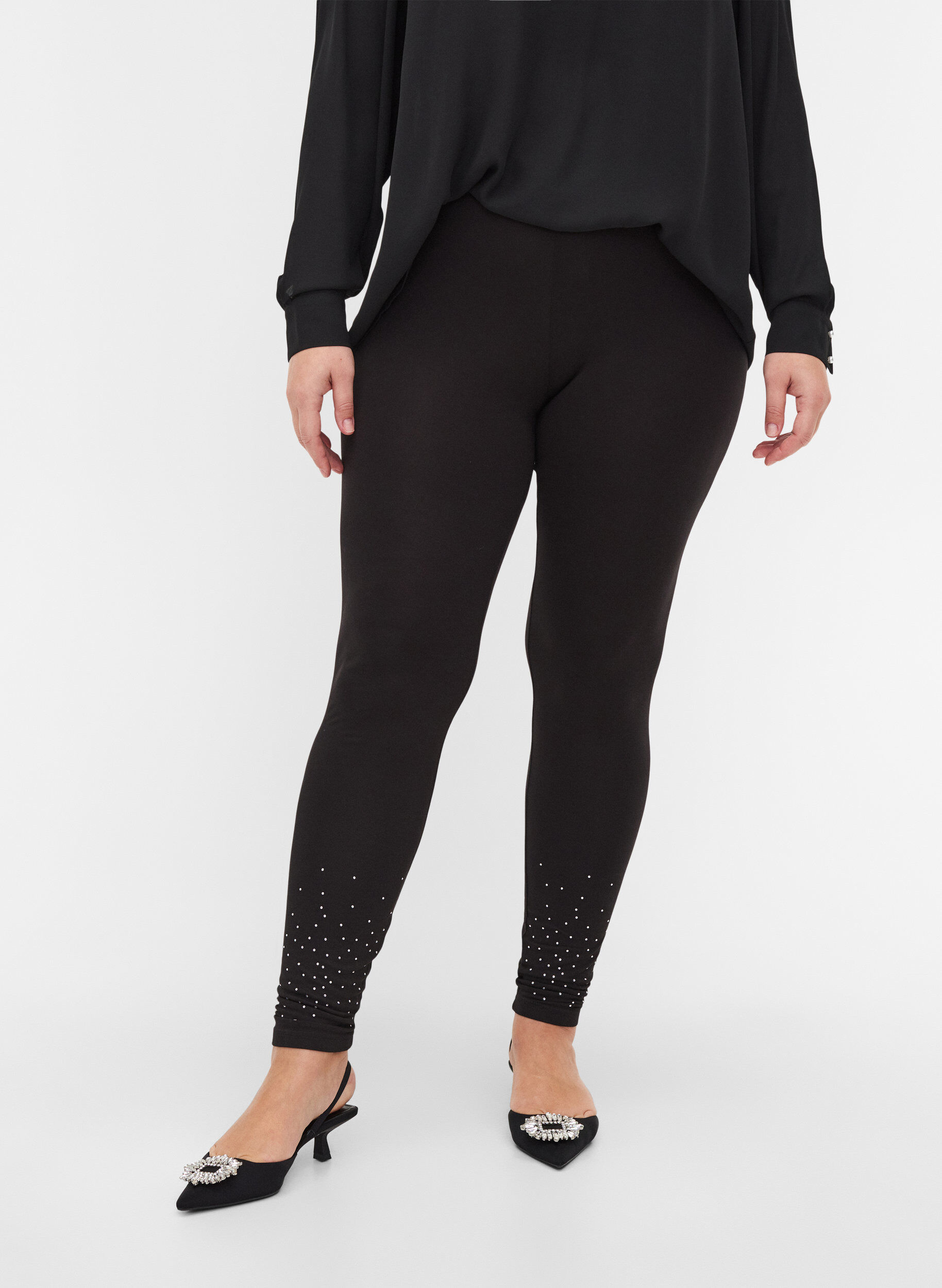 Zizzi Legging en viscose m&eacute;lang&eacute;e avec strass d&eacute;coratives, Black, Model image number 2