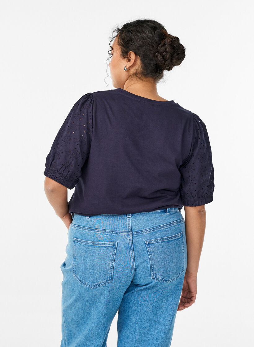 T-shirt avec des manches en broderie anglaise, Bleu, Model image number 2