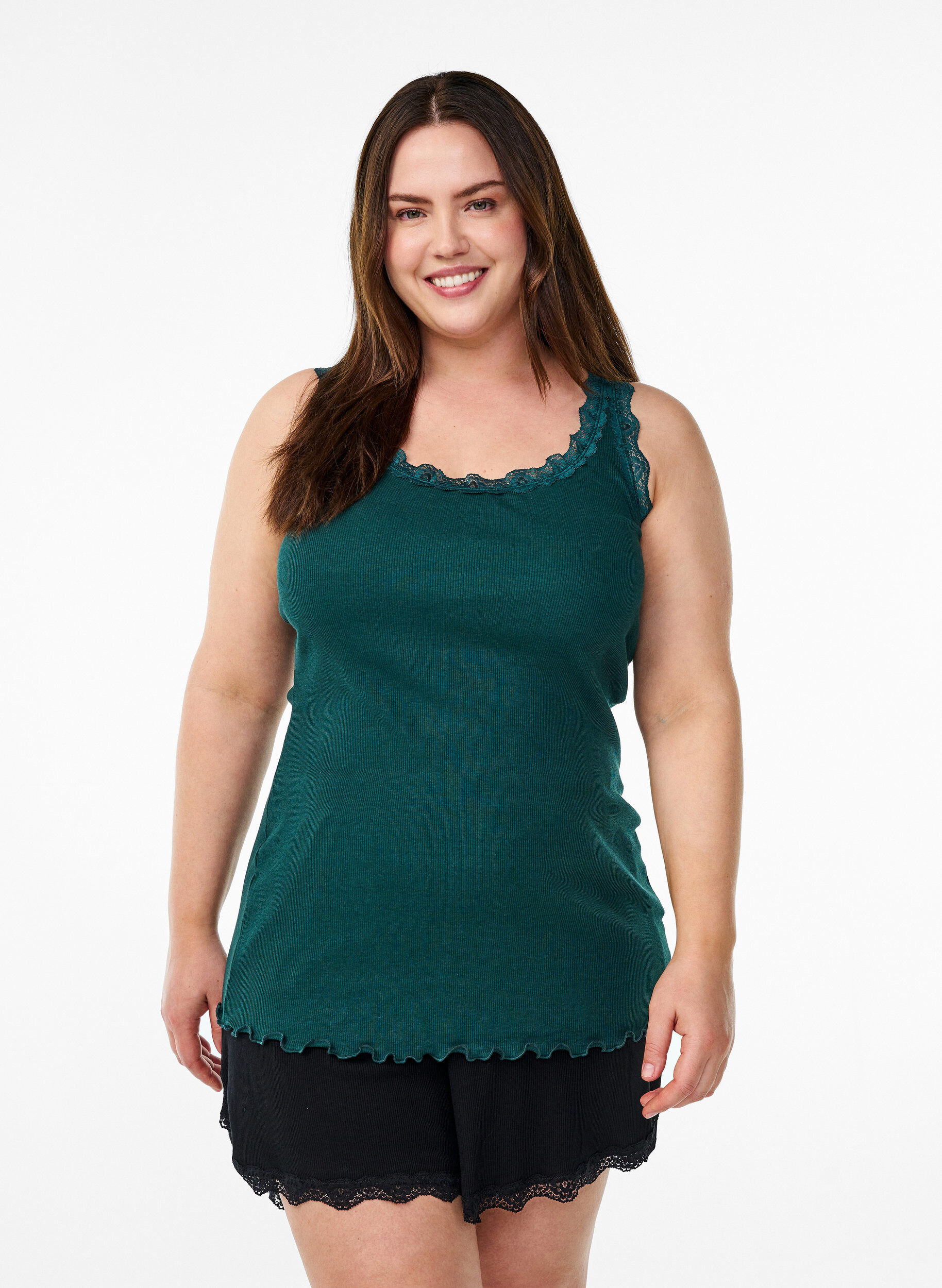 Top avec finitions en dentelle, Vert fonc&eacute;, Model