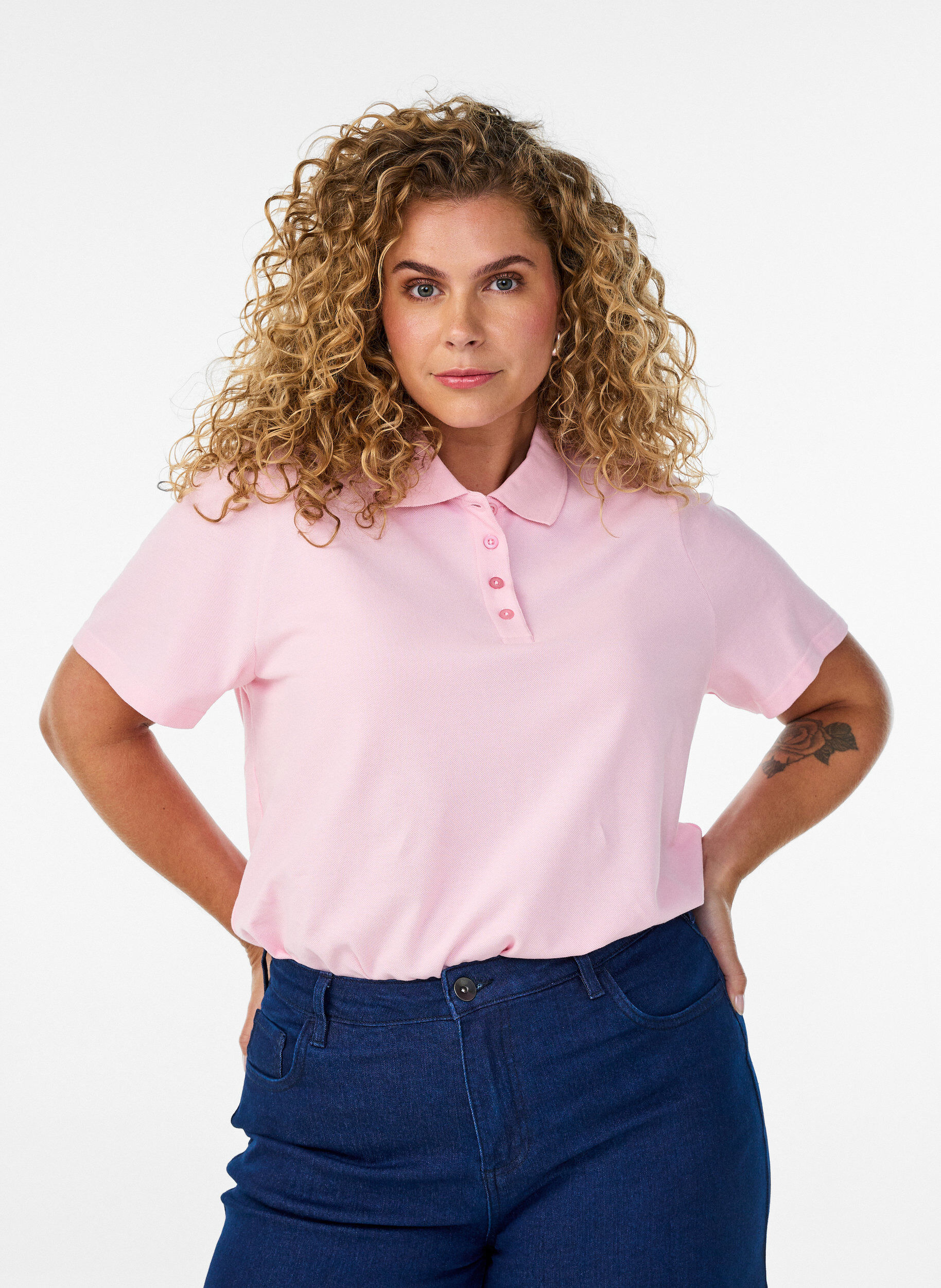Zizzi Poloshirt mit kurzen &Auml;rmeln, Rot, Model image number 0