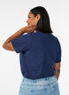 T-Shirt aus Bio-Baumwolle mit Lochstickerei, Blau, Model image number 2
