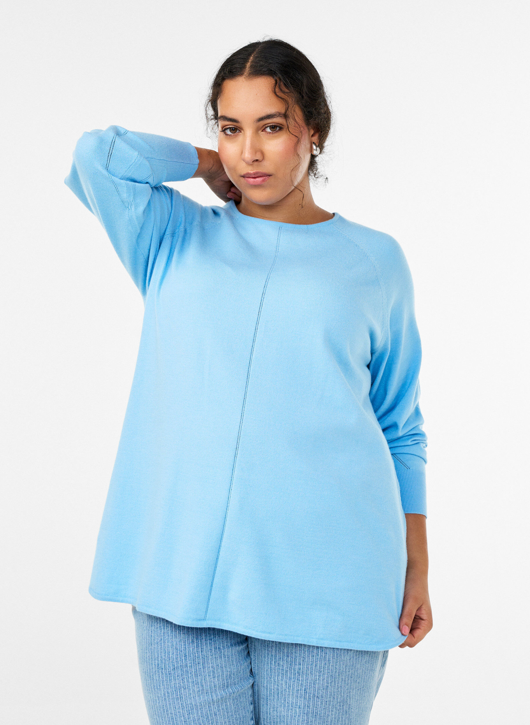 Strickbluse mit Rundhalsausschnitt und Strickmuster, Blau, Model