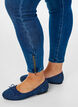 Jean court Amy avec fermeture &eacute;clair, Bleu, Model image number 2