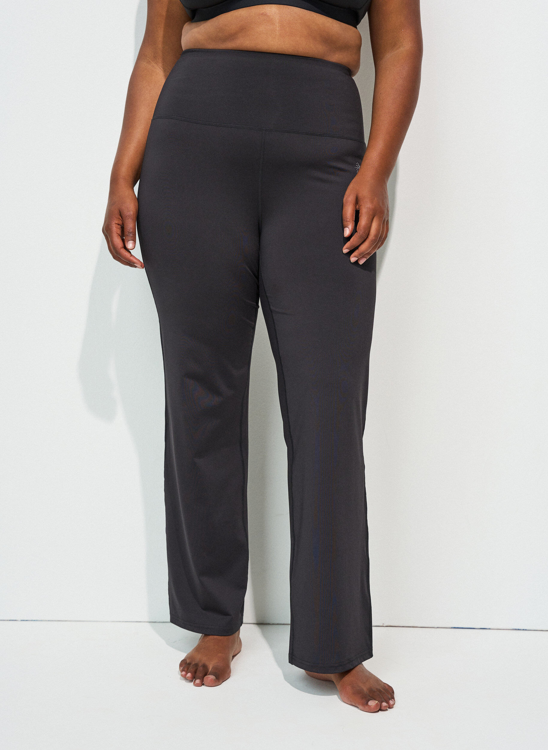 Pantalon de training &eacute;vas&eacute; taille haute, Noir, Model