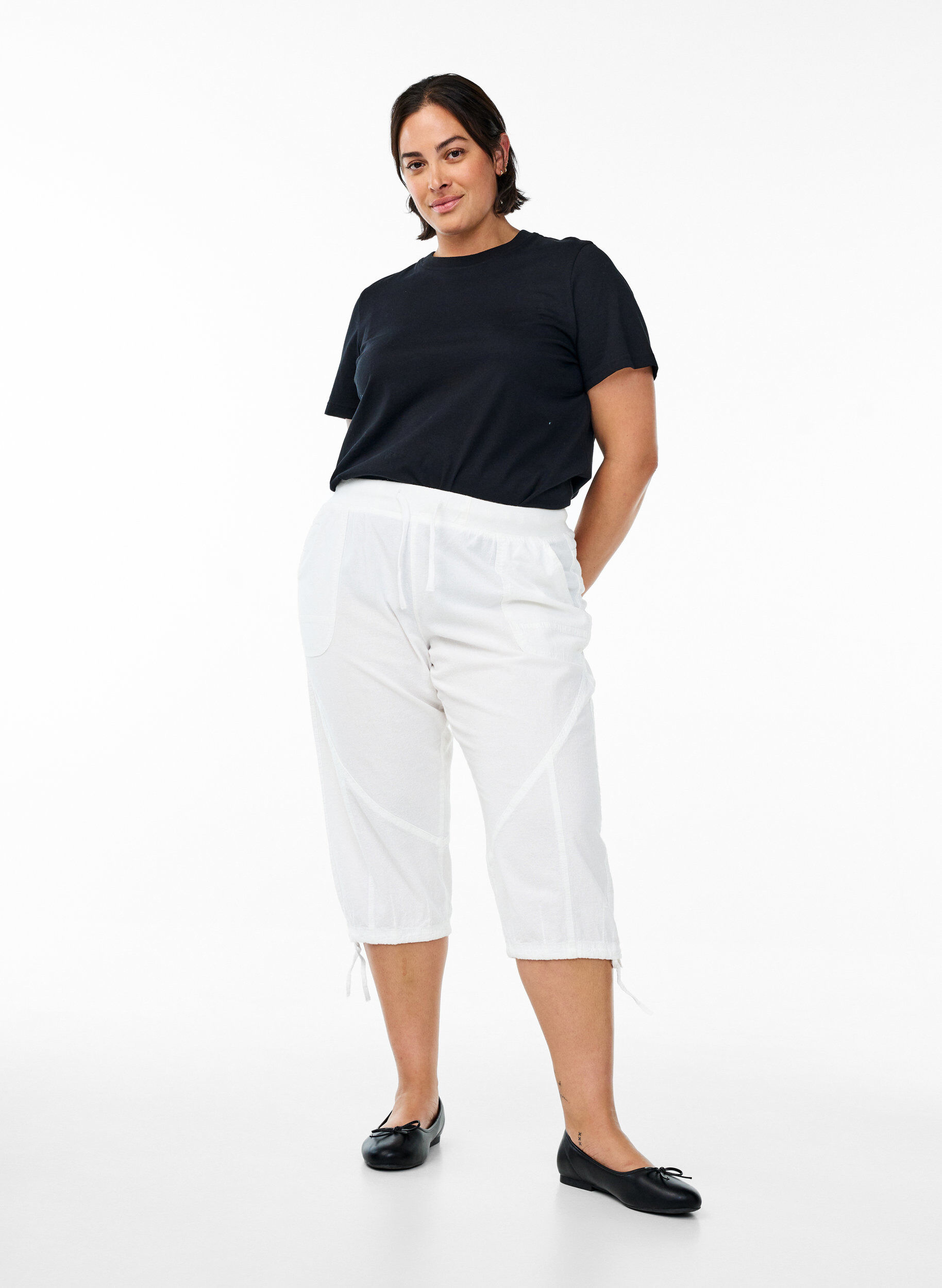 Pantacourt en coton, Blanc, Model