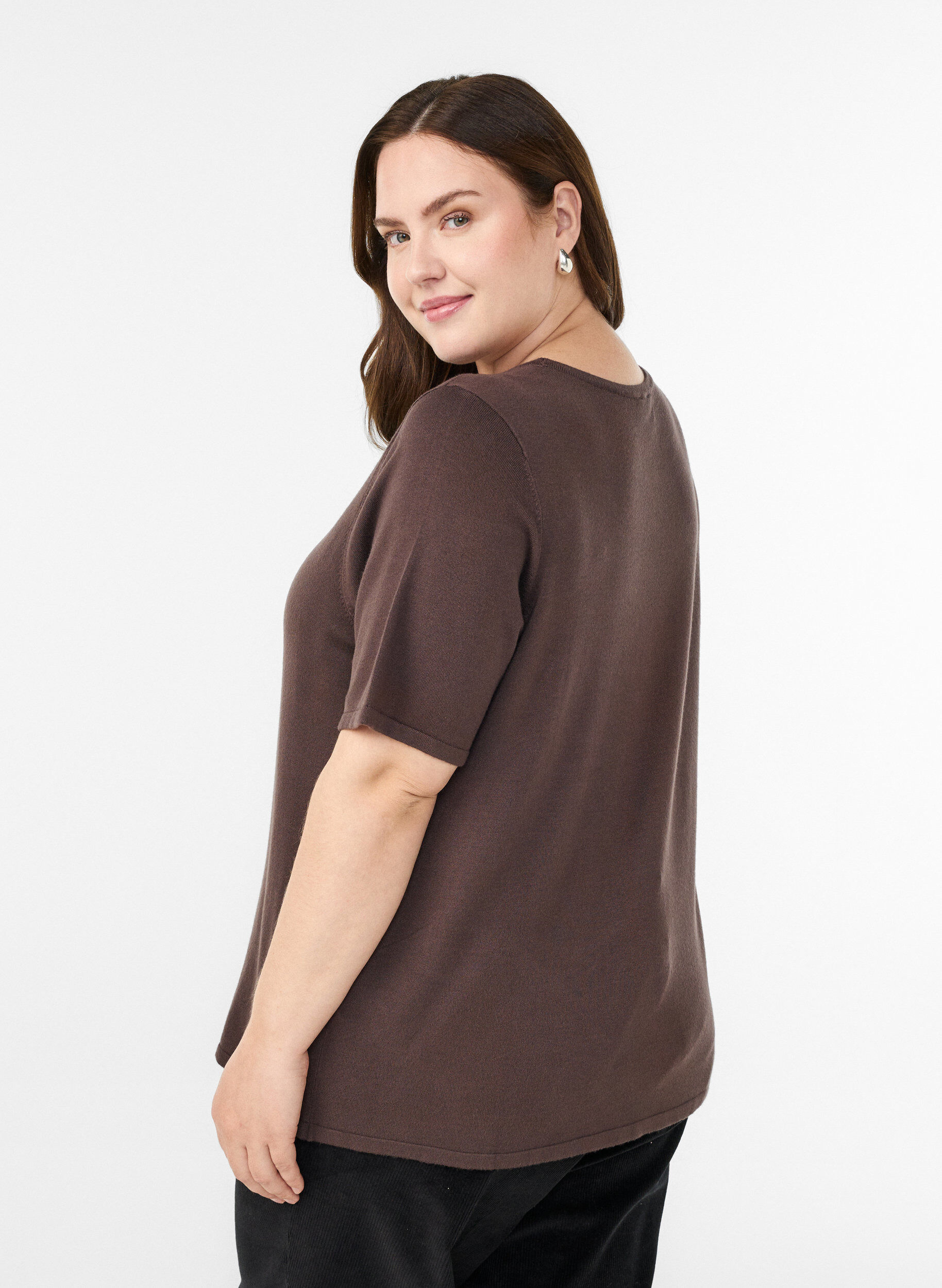 Zizzi Kurz&auml;rmelige Strickbluse aus Viskose, Braun, Model image number 1