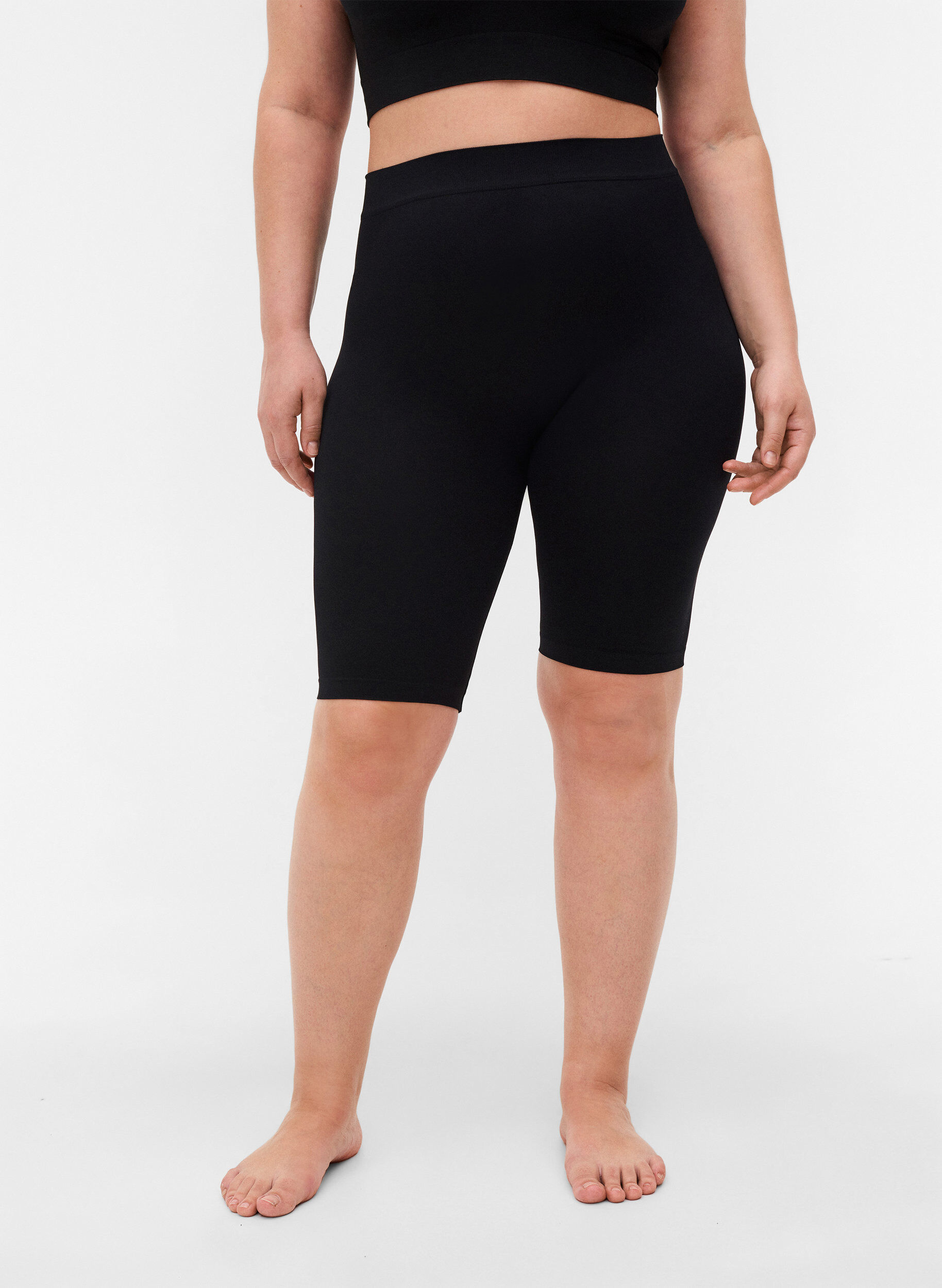 Zizzi Short sans coutures , Black, Model image number 3