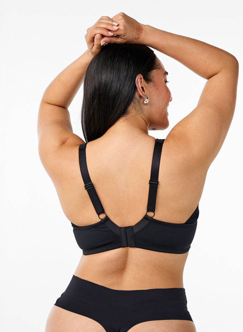 Bequemer BH mit gepolsterten Tr&auml;gern, Schwarz, Model image number 2