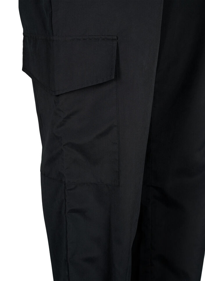 Cropped Cargohose mit verstellbarem Gummizug, Black, Packshot image number 3