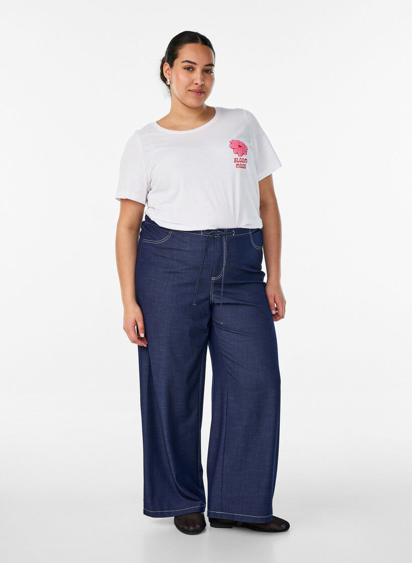 T-Shirt mit Print, Wei&szlig;, Model image number 1