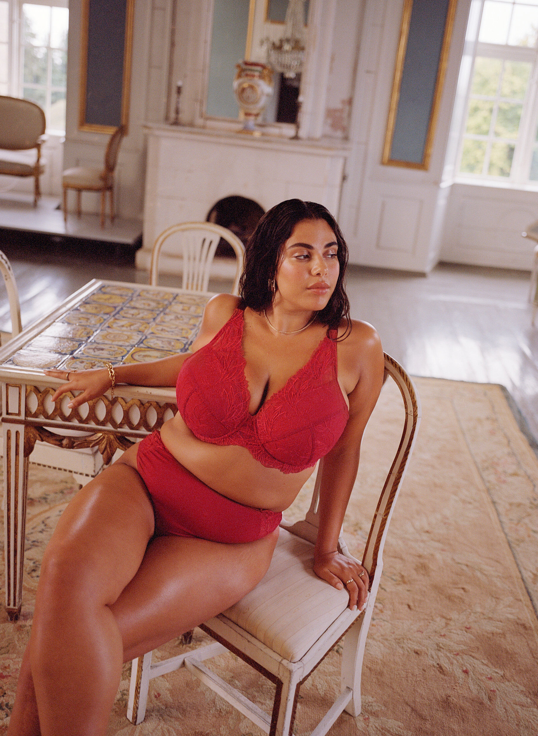 Zizzi Stringtanga aus Mikrofaser mit Spitzensaum, Rot, Image image number 0