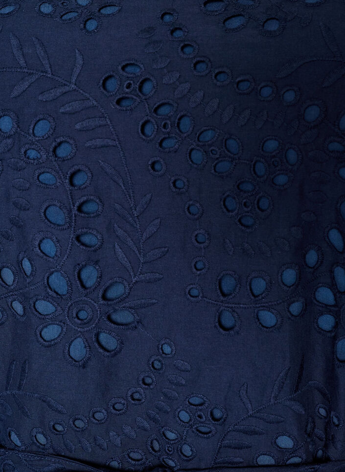 Hemdblusenkleid aus Broderie Anglaise mit Bindeg&uuml;rtel, Blau, Packshot image number 2