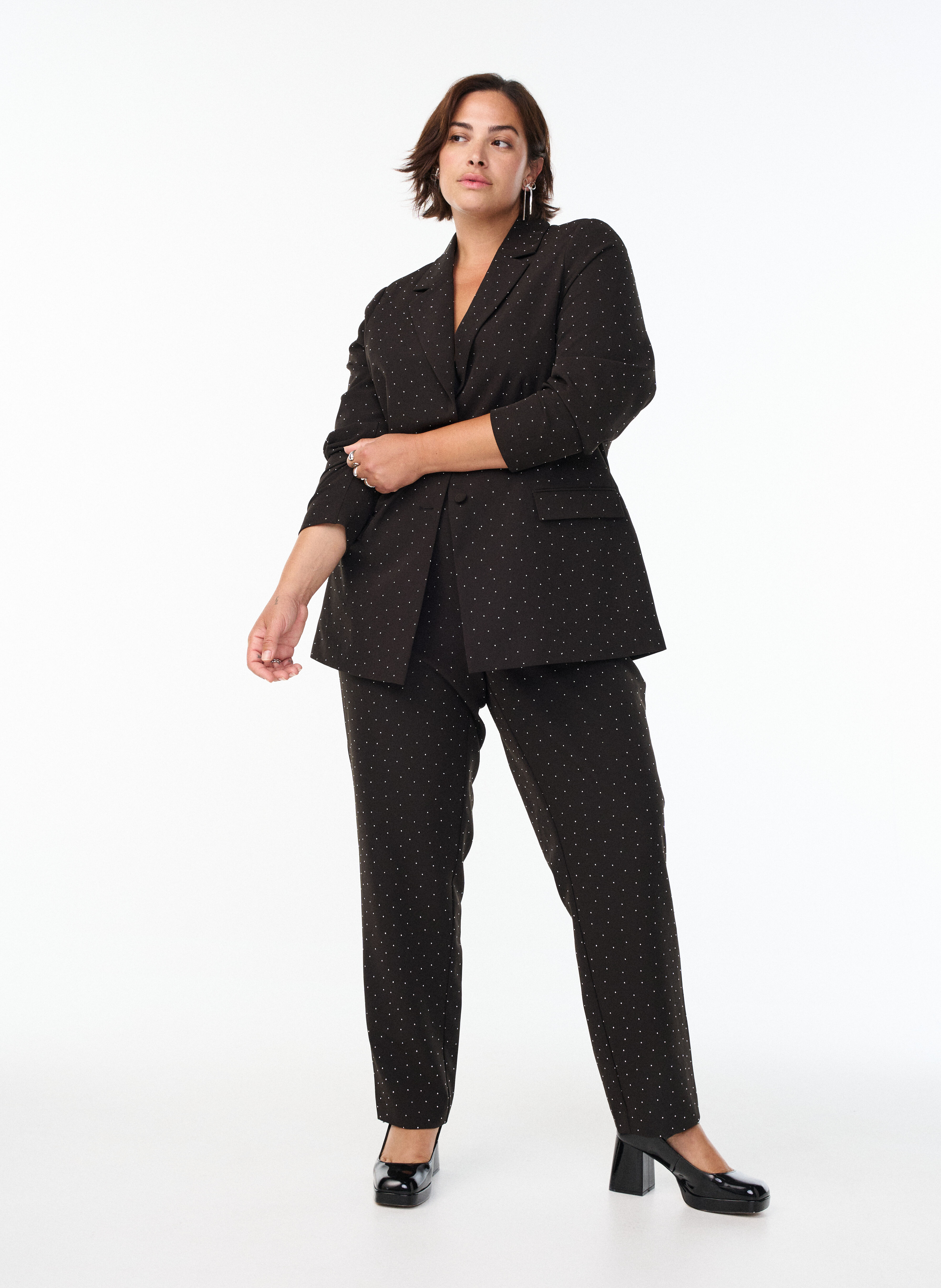 Zizzi Blazer-Set mit Strasssteinen, , Model