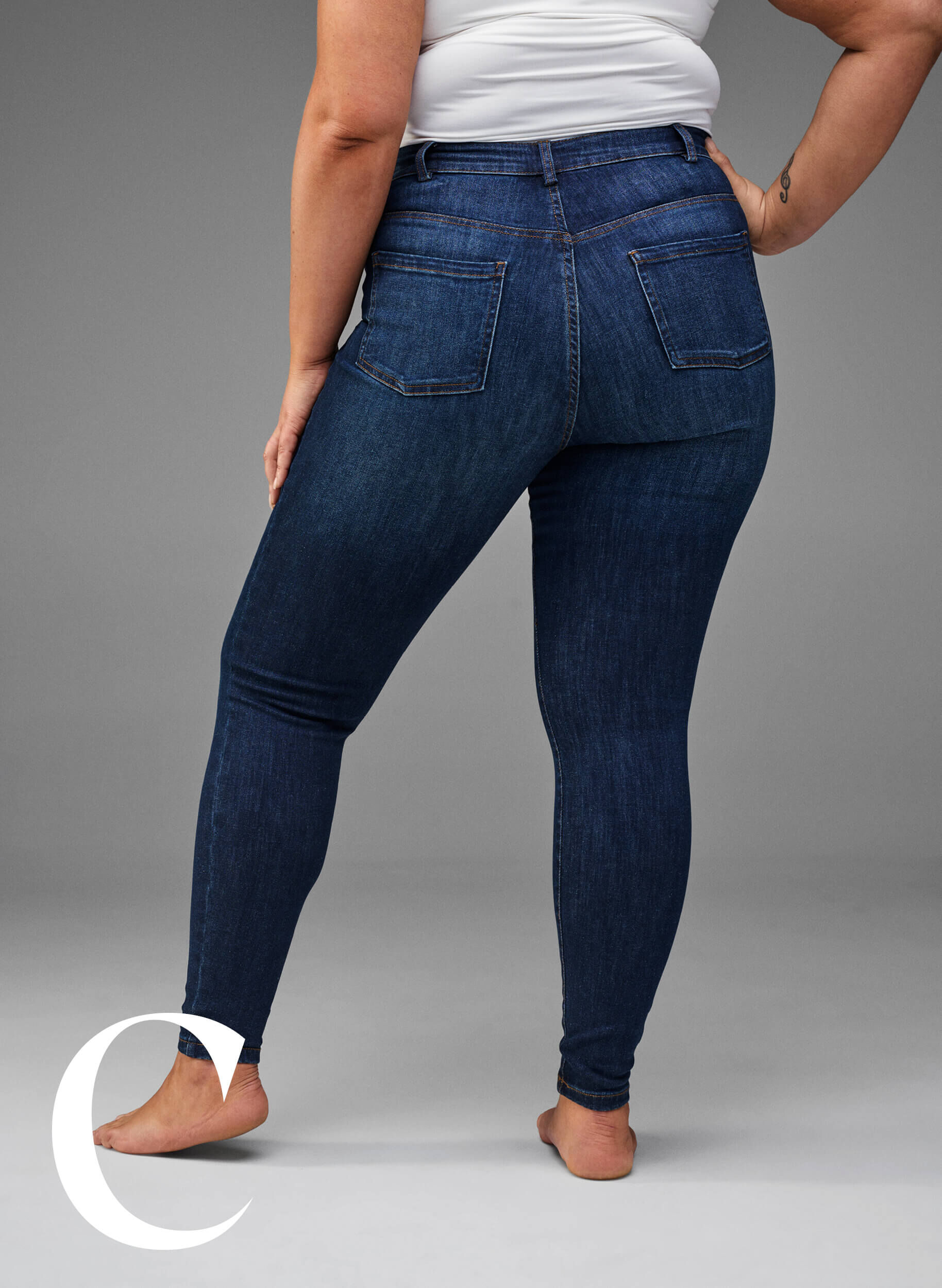 Zizzi Jean super slim &agrave; taille haute, Dark Blue, Model image number 7