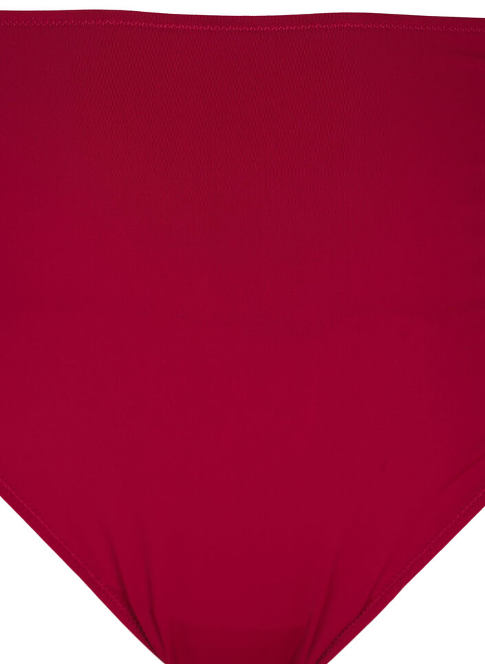 Stringtanga aus Mikrofaser mit Spitzensaum, Rot, Packshot image number 2
