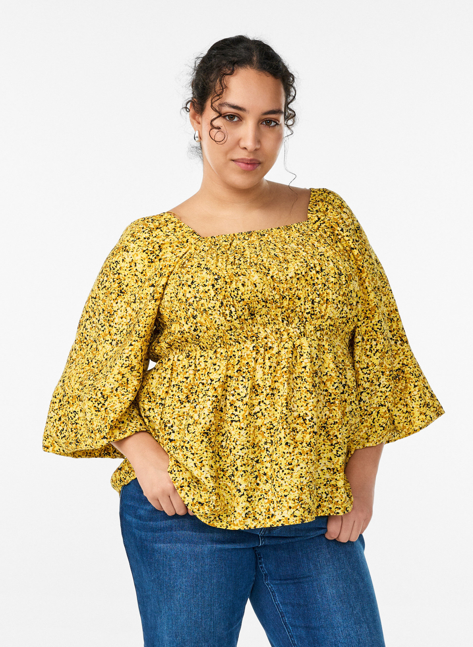 Bluse mit Smock und Karree-Ausschnitt, Gelb, Model