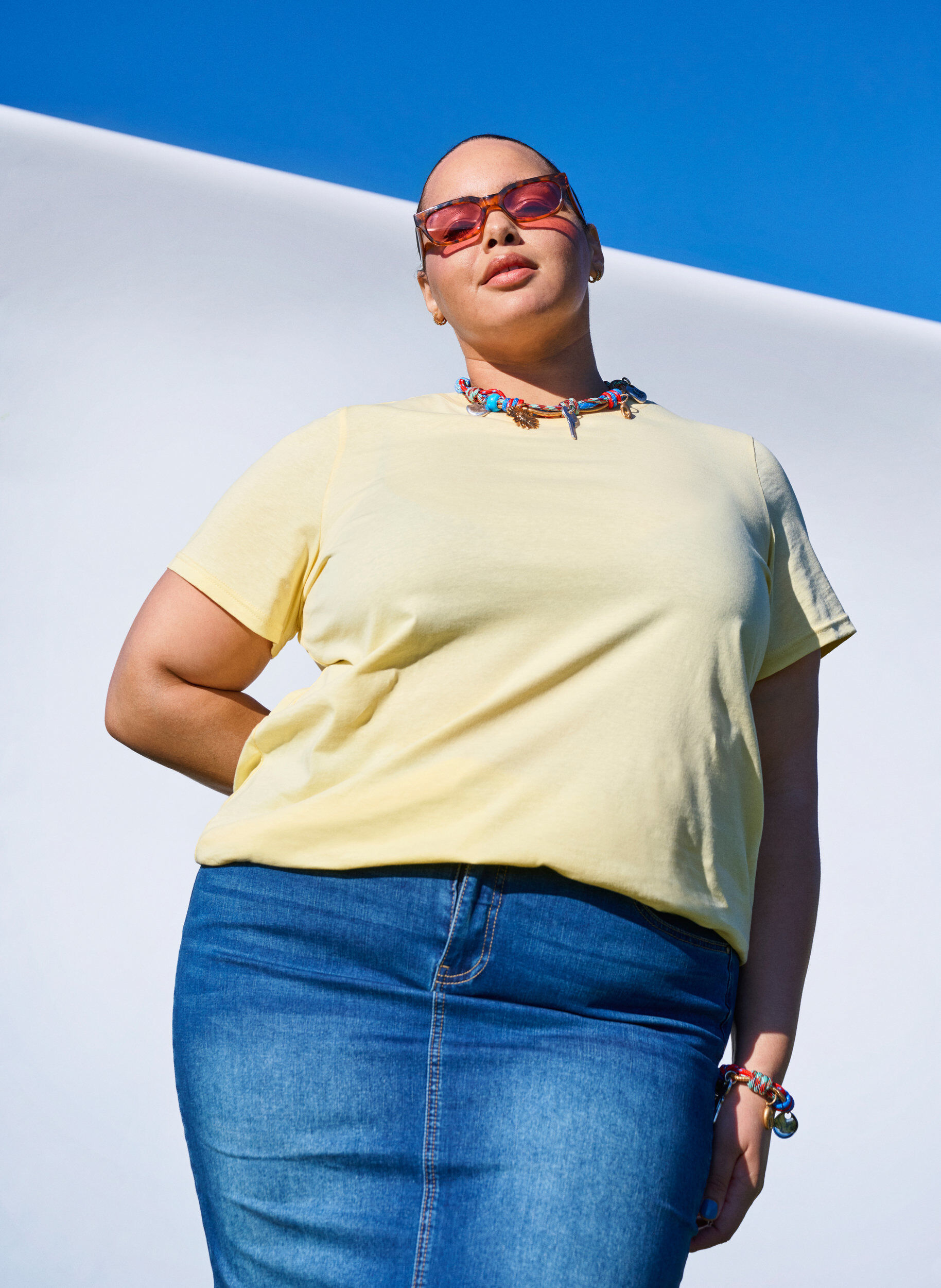 Zizzi Basic T-Shirt aus Baumwolle mit Rundhalsausschnitt, Gelb, Image image number 0