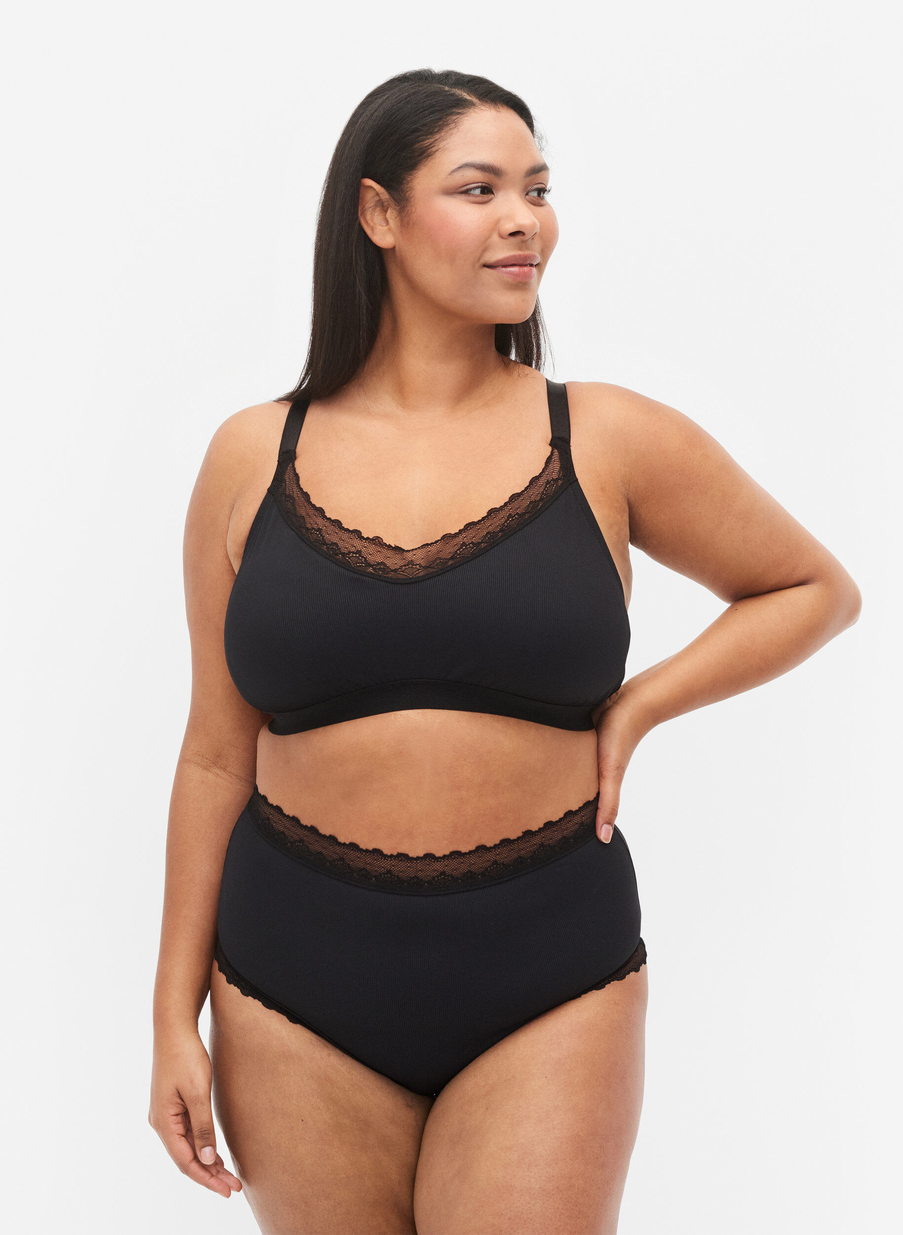 Zizzi Hochtaillierter Hipster mit Spitze, Black, Model image number 0