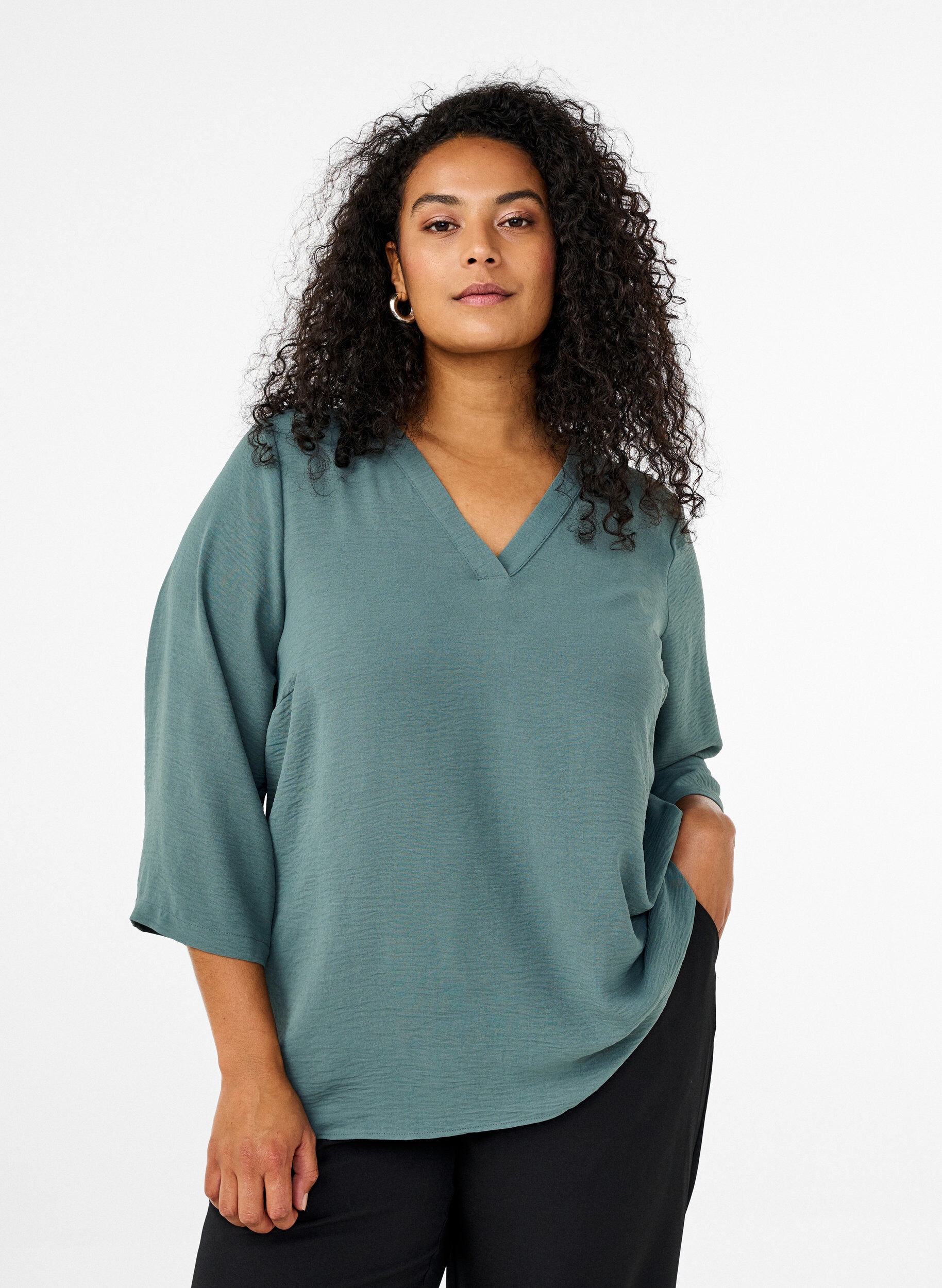 Bluse mit 3/4-&Auml;rmeln, Gr&uuml;n, Model
