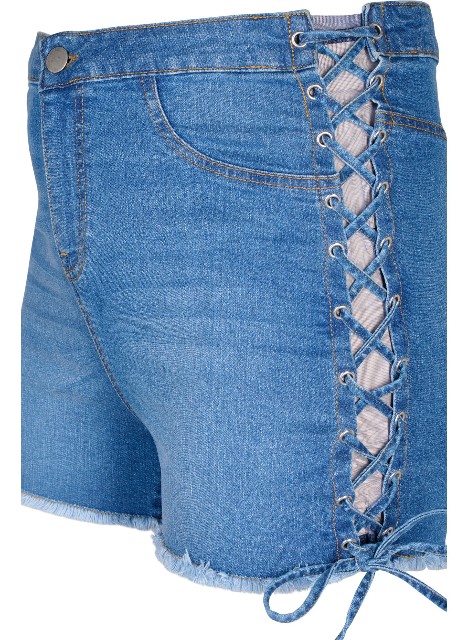 Zizzi Shorts en jean avec d&eacute;tails &agrave; lacets, Blue Denim, Packshot image number 2