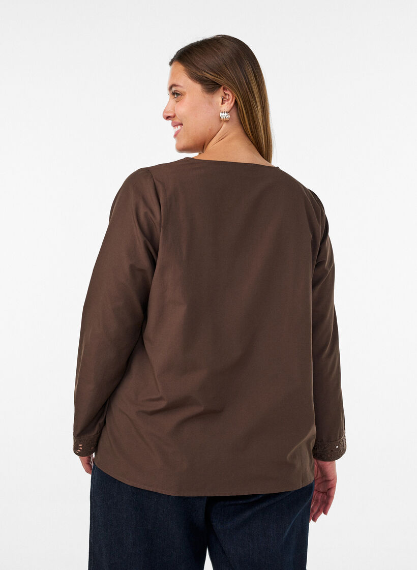 Chemisier avec broderie anglaise, Marron, Model image number 2