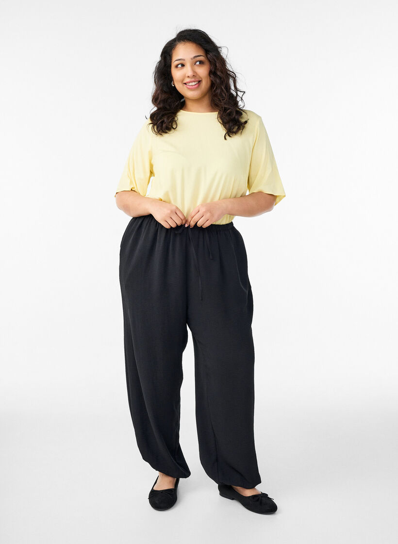 Kurz&auml;rmelige, gewebte Bluse mit Rundhals, Gelb, Model image number 1