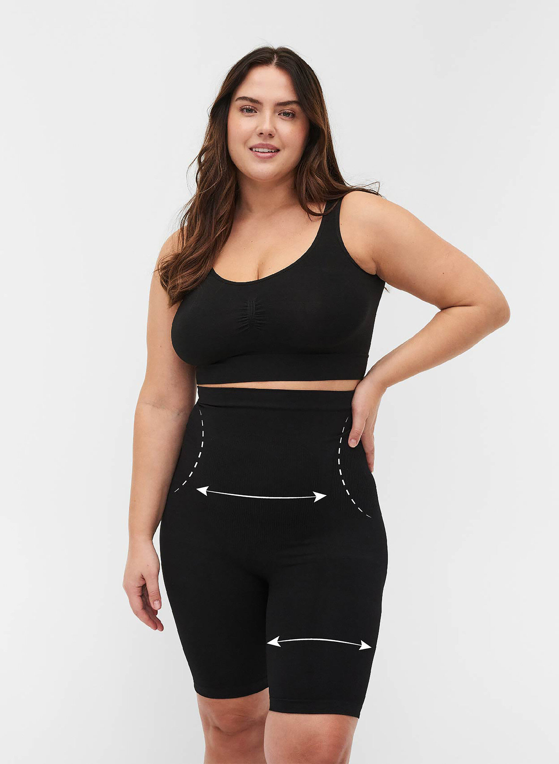 Hochtaillierte Shapewear Shorts, Schwarz, Model