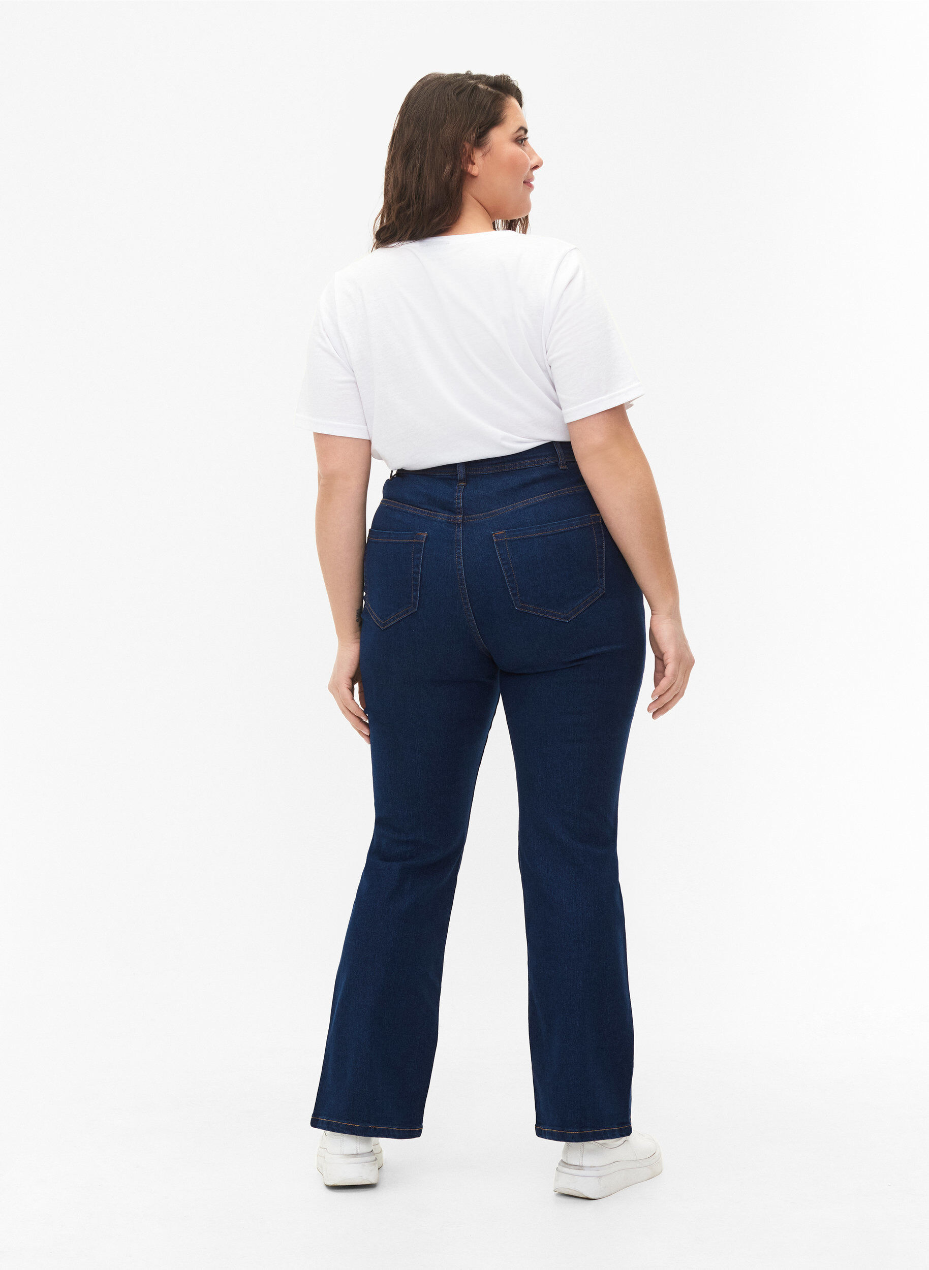 Zizzi FLASH - Hoch taillierte Jeans mit Bootcut, Blau, Model image number 1