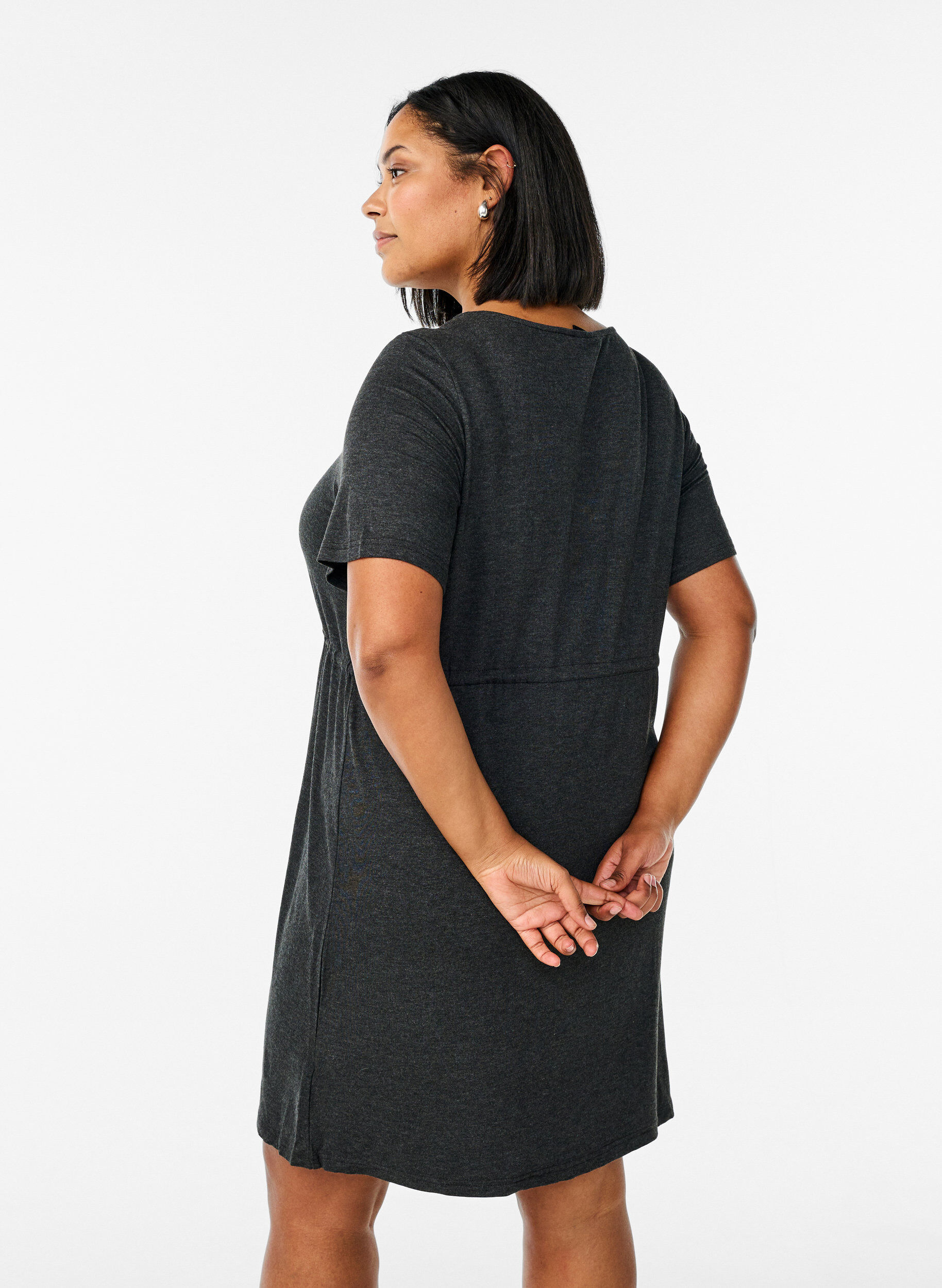 Zizzi Robe courte en jersey avec une ceinture &agrave; nouer, Gris anthracite, Model image number 2