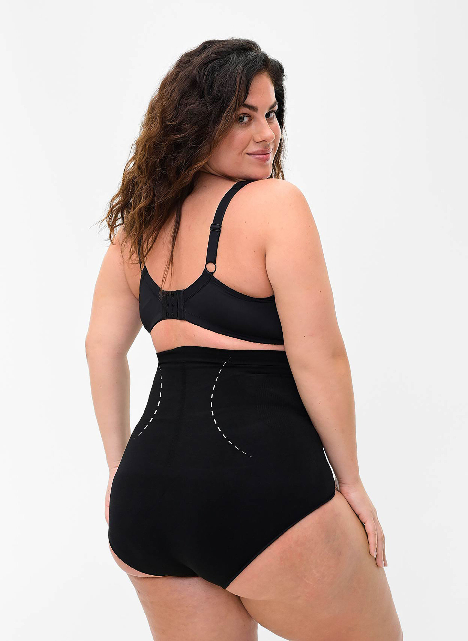 ZizziHochtaillierter Shapewear Slip, Schwarz, Model image number 1