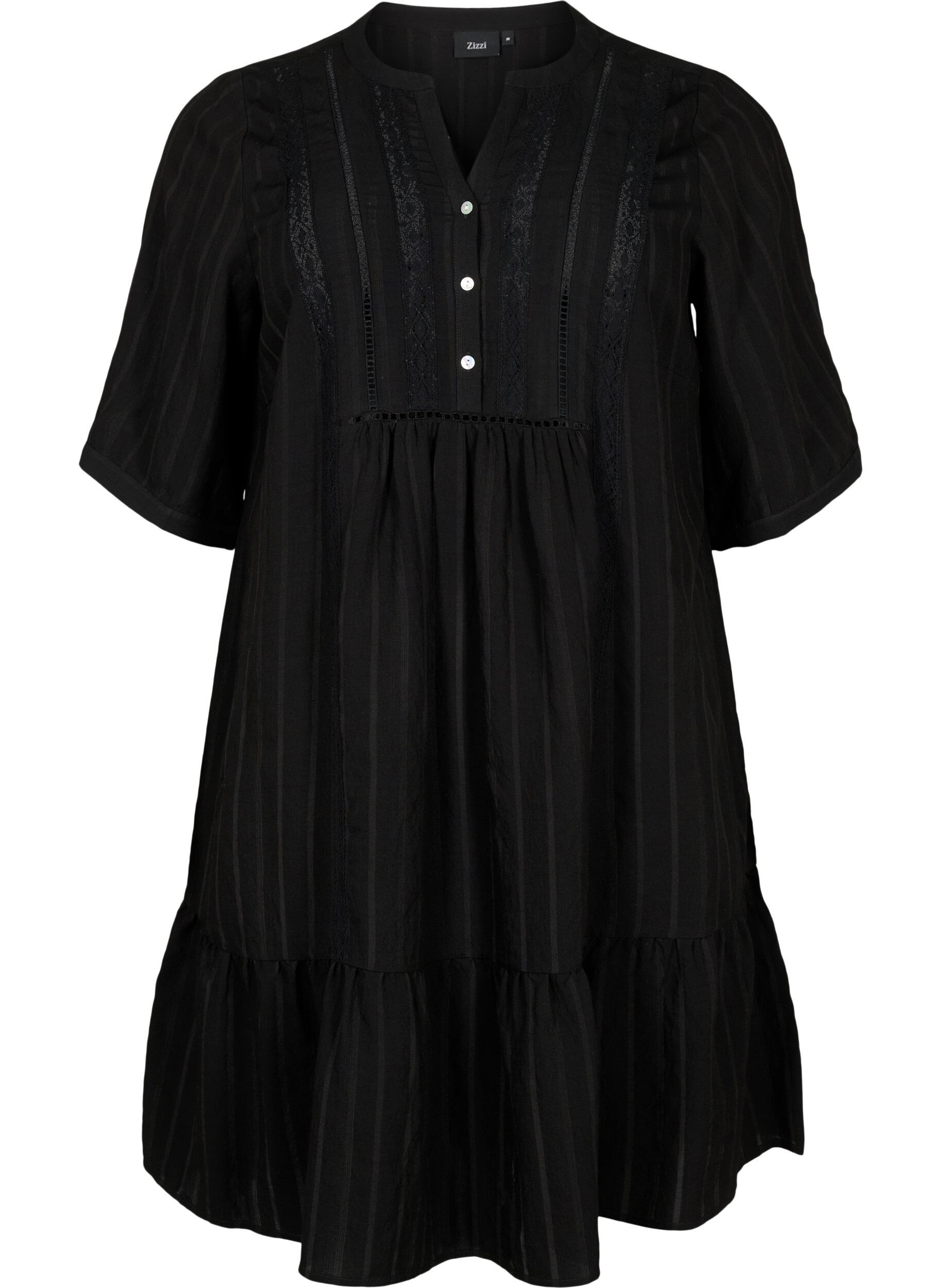 Zizzi Robe en viscose ray&eacute;e avec ruban en dentelle, Black, Packshot image number 0