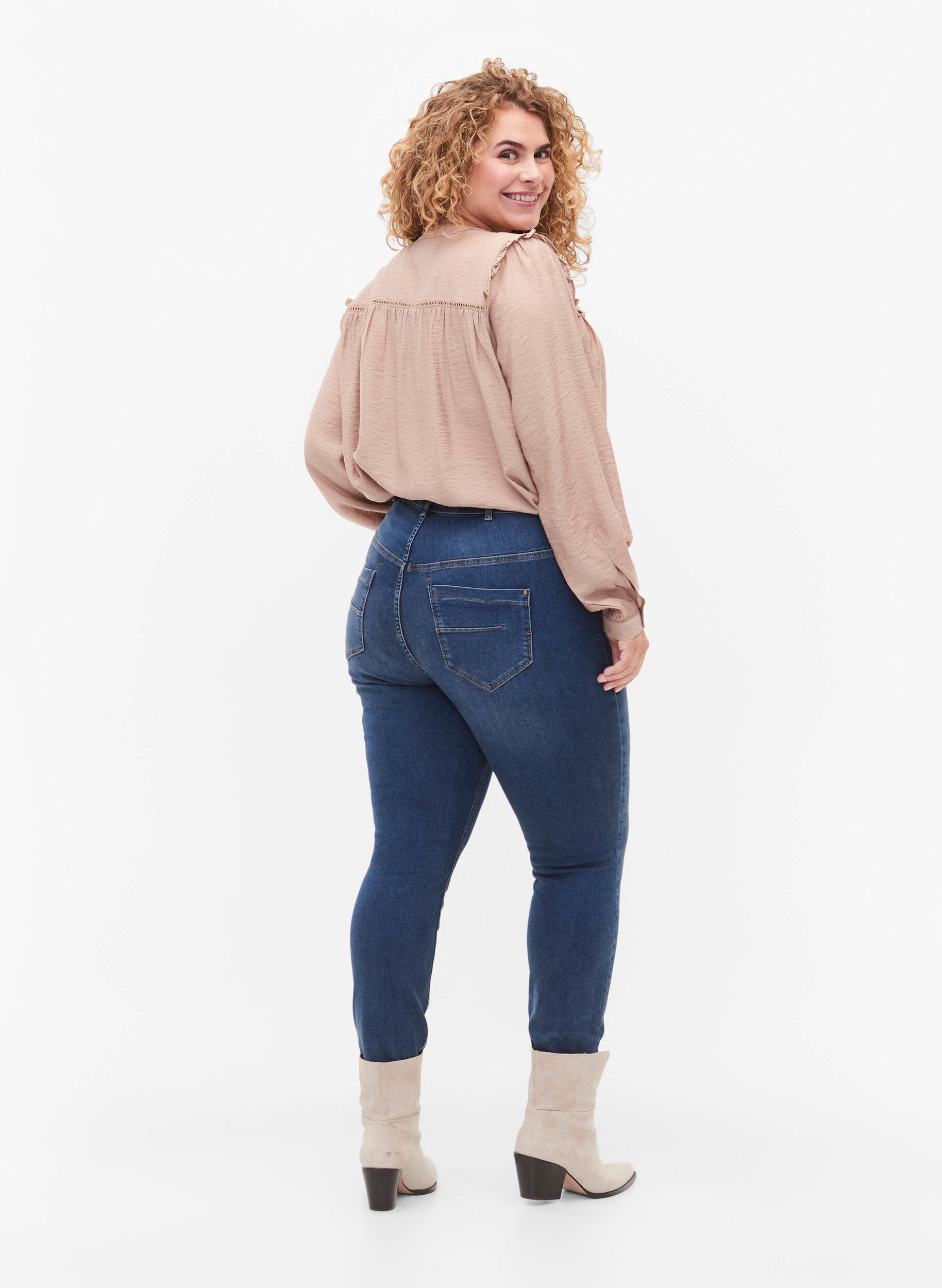 Zizzi Jeans Amy super mince avec taille haute, Blue denim, Model image number 1