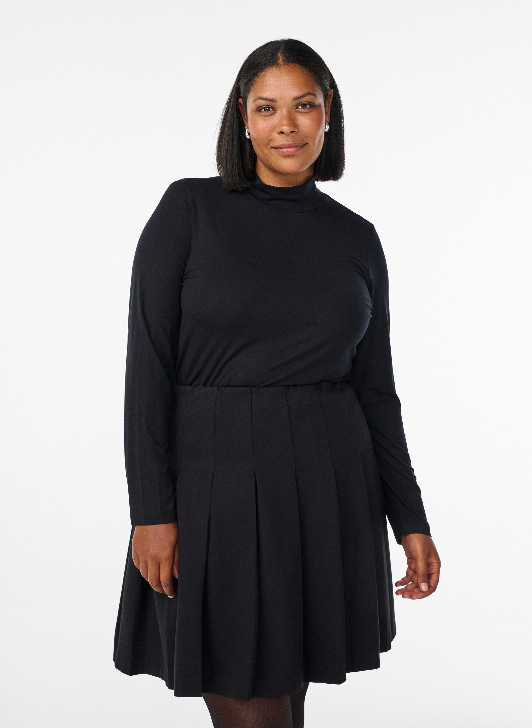 Zizzi Chemisier &agrave; manches longues et col montant, Noir, Model image number 0