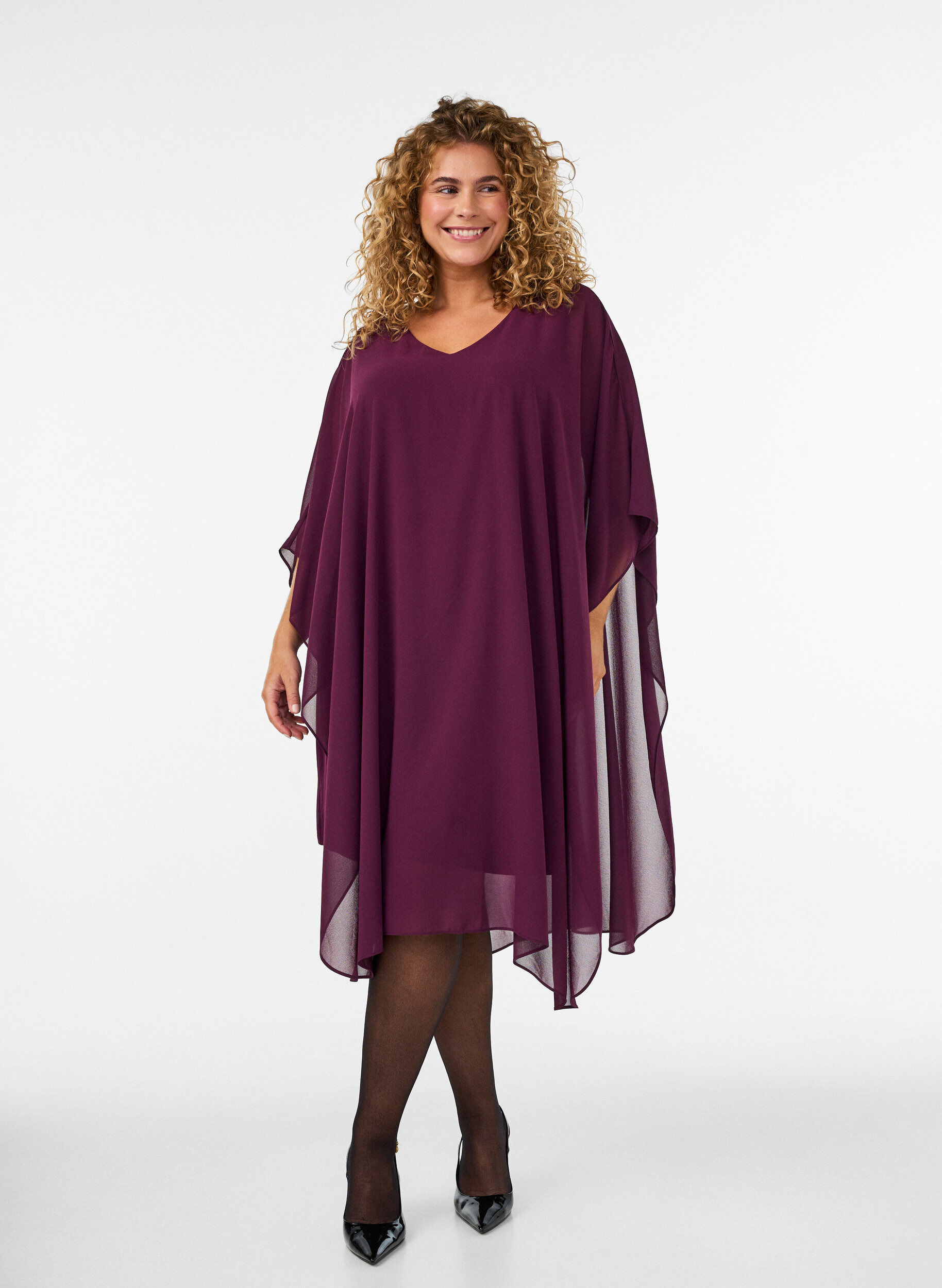 ZizziRobe courte en mousseline avec col en V, Violet, Model image number 0
