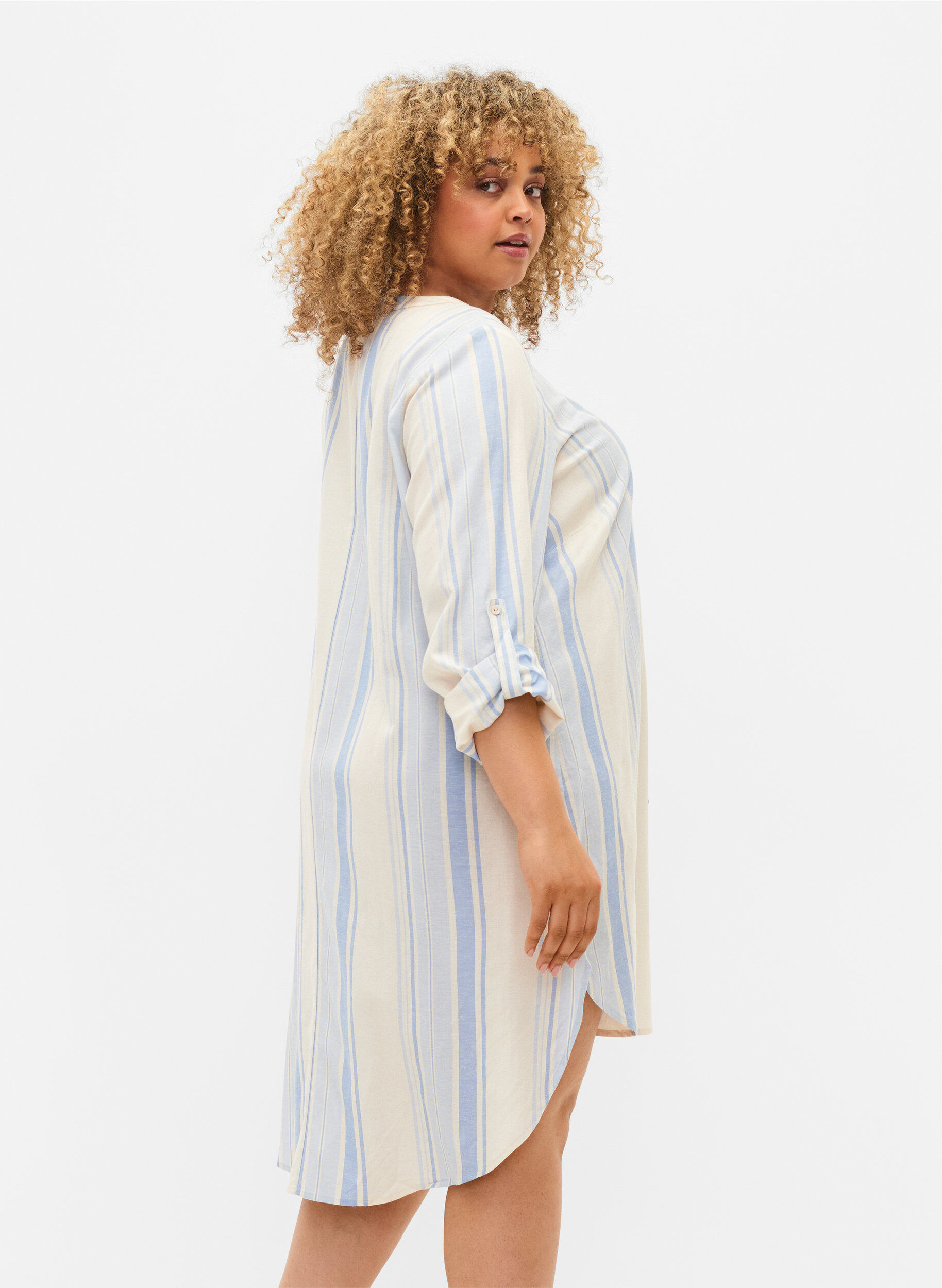 Zizzi Robe ray&eacute;e &agrave; manches longues, Birch w. Stripes, Model image number 1