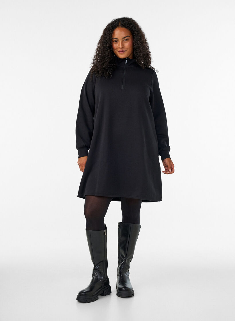 Robe sweat avec col montant c&ocirc;tel&eacute; et zip, Noir, Model image number 1