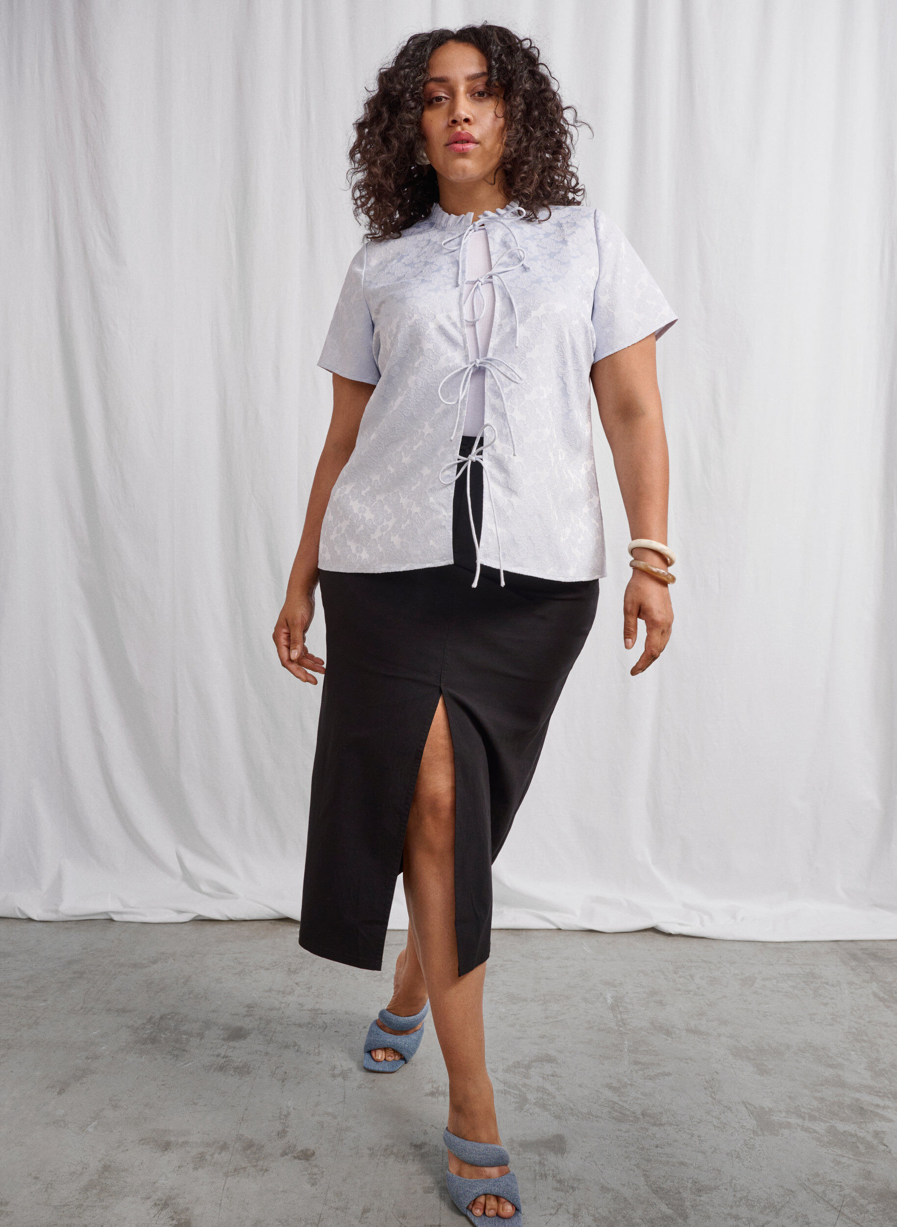 Zizzi Jupe longue avec fente sur le devant, Noir, Image image number 0