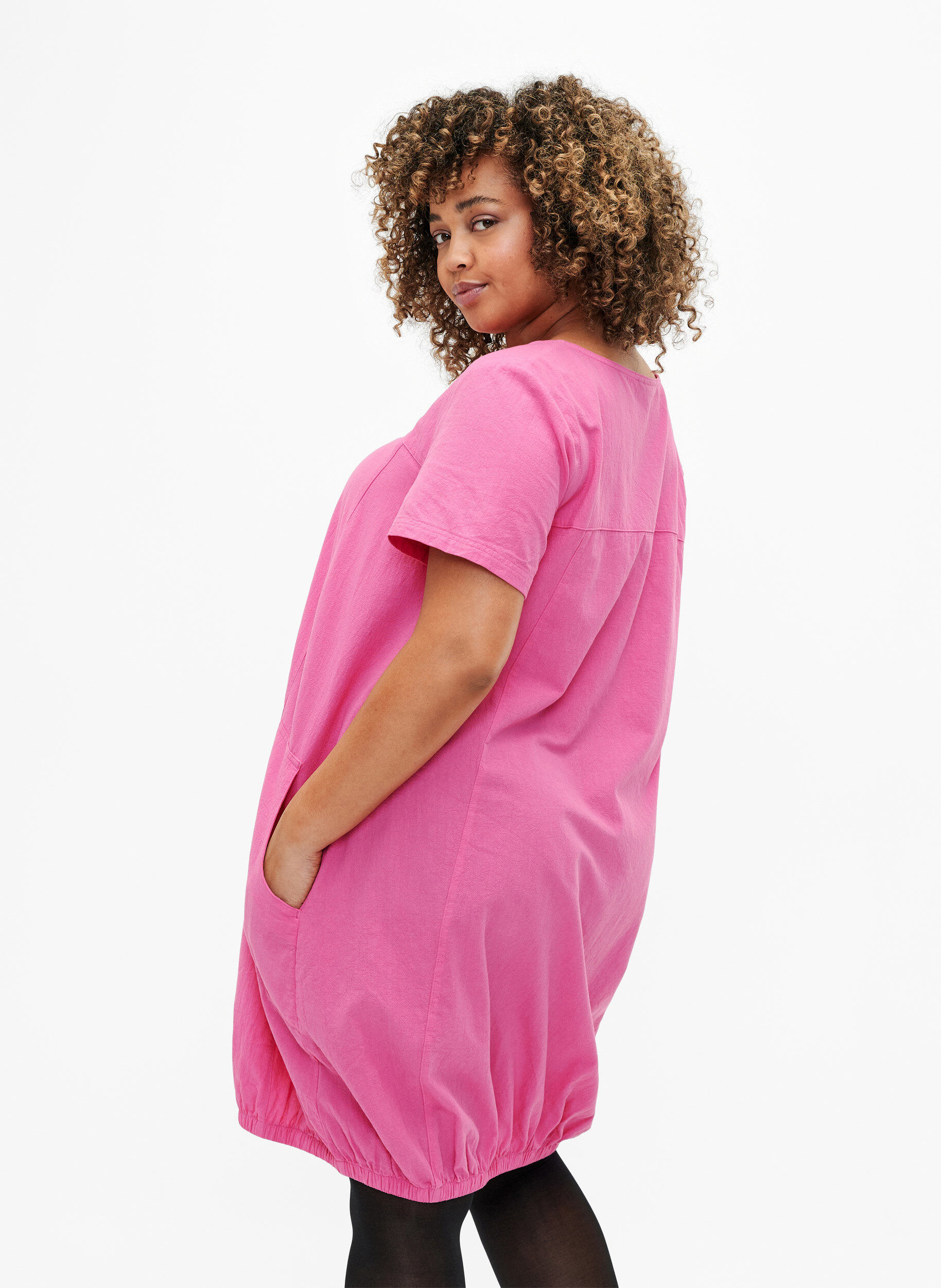 Zizzi Baumwollkleid mit kurzen &Auml;rmeln, Pink, Model image number 2