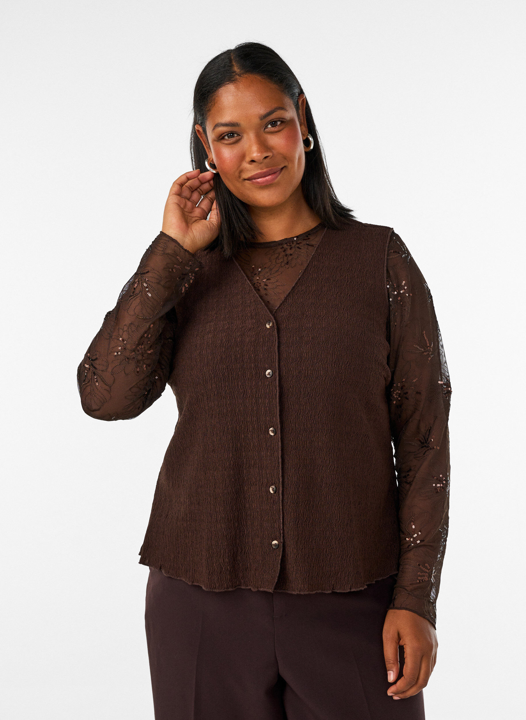 Blouse en mesh avec fleurs et sequins, Marron, Model