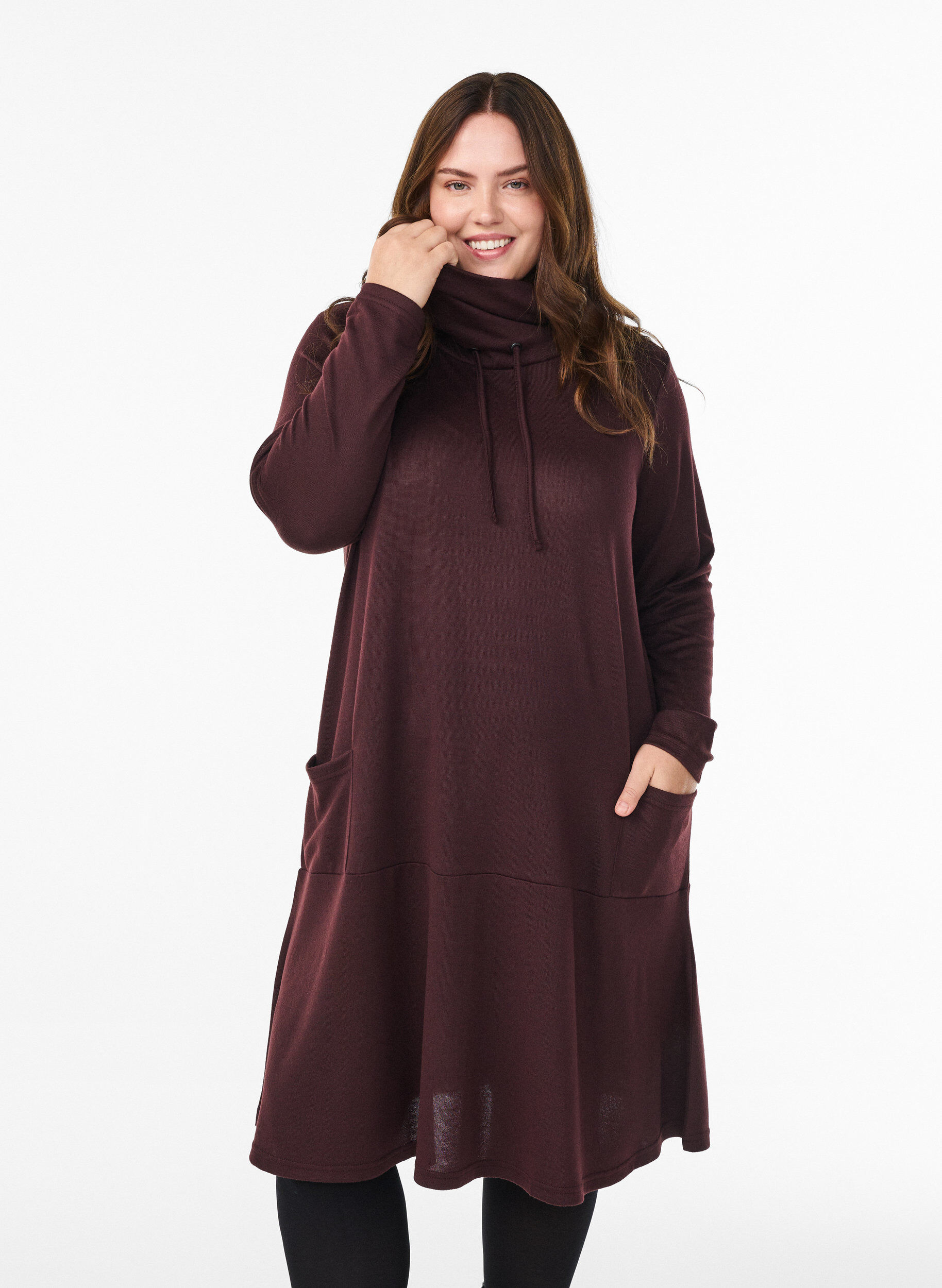 Robe en jersey avec col montant et poches, Bordeaux, Model