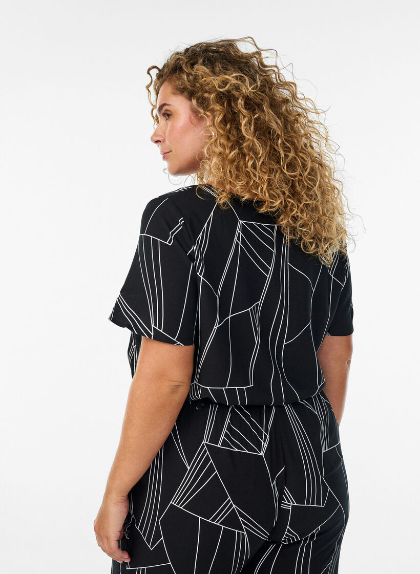 Kurz&auml;rmelige Bluse aus Viskose mit Print, Schwarz, Model image number 2