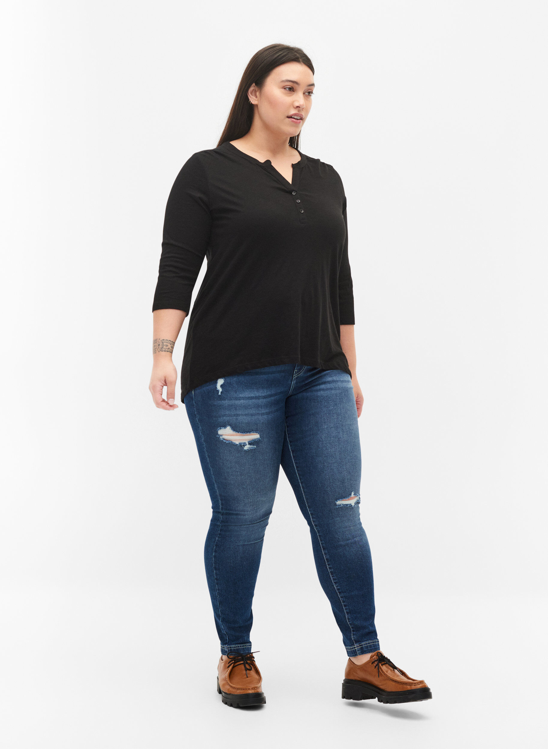 Zizzi Bluse aus Baumwolle mit 3/4 &Auml;rmeln, Black, Model image number 2