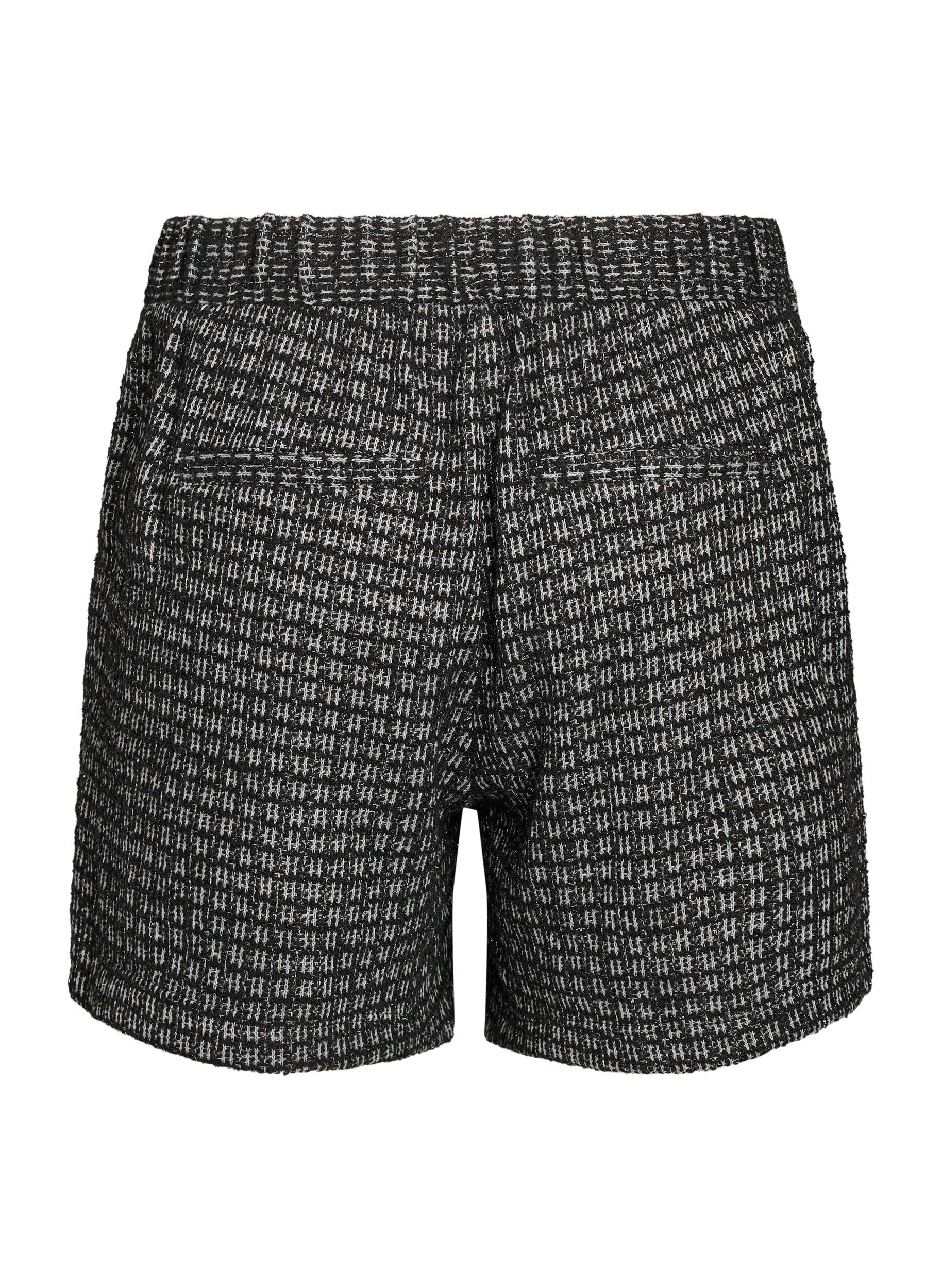 Zizzi Lockere Boucl&eacute;-Shorts mit Taschen, Schwarz, Packshot image number 1