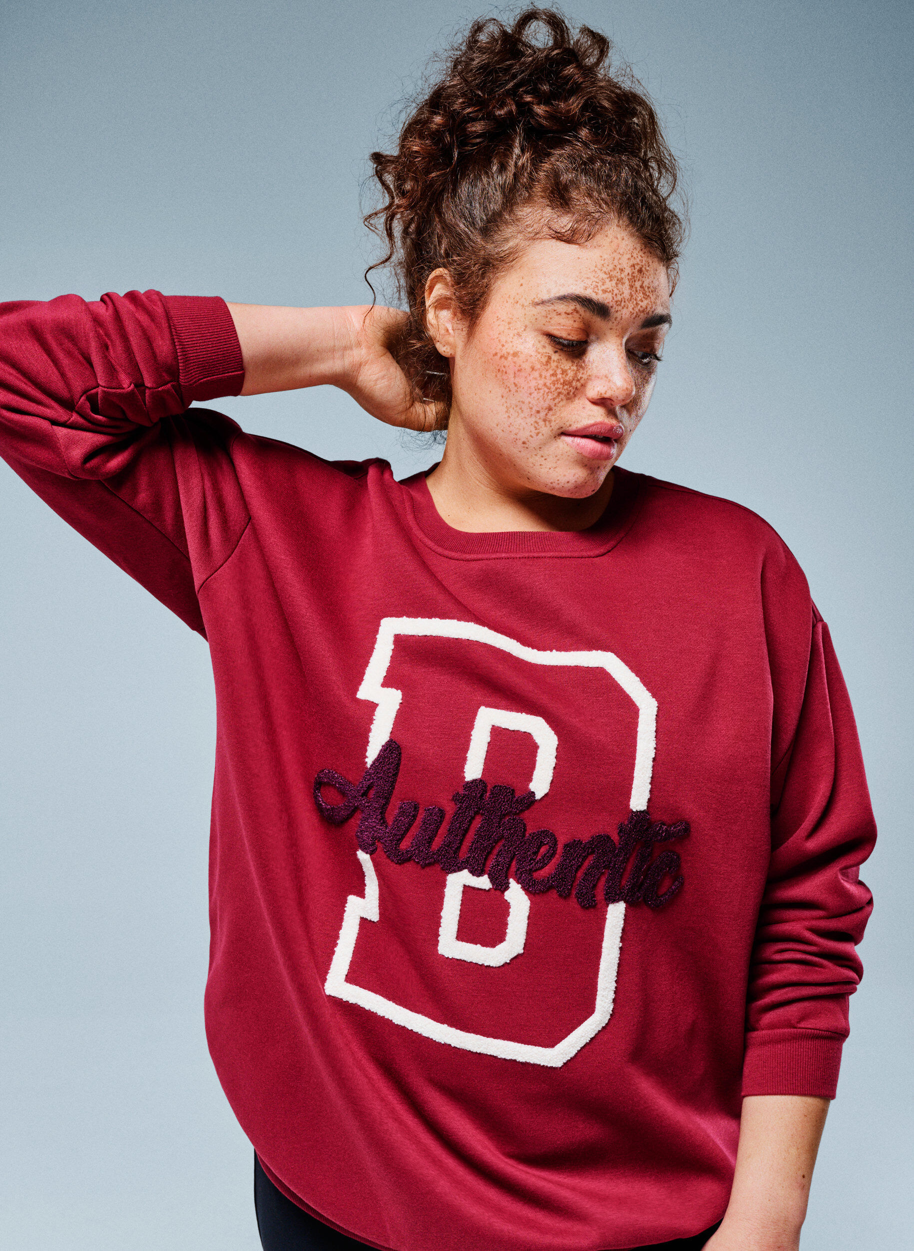 Sweatshirt mit Frottee-Schriftzug