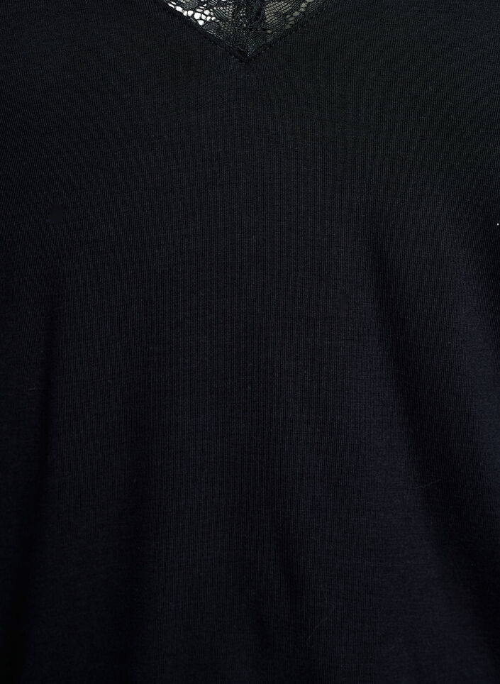 Bluse aus Viskose mit Spitzen und V-Ausschnitt, Schwarz, Packshot image number 2