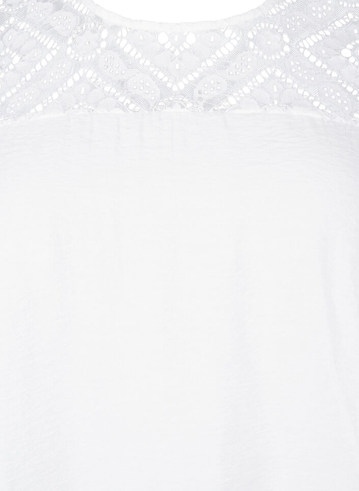 Kurzärmelige Viskosebluse mit Spitzendetail, Bright White, Packshot image number 2