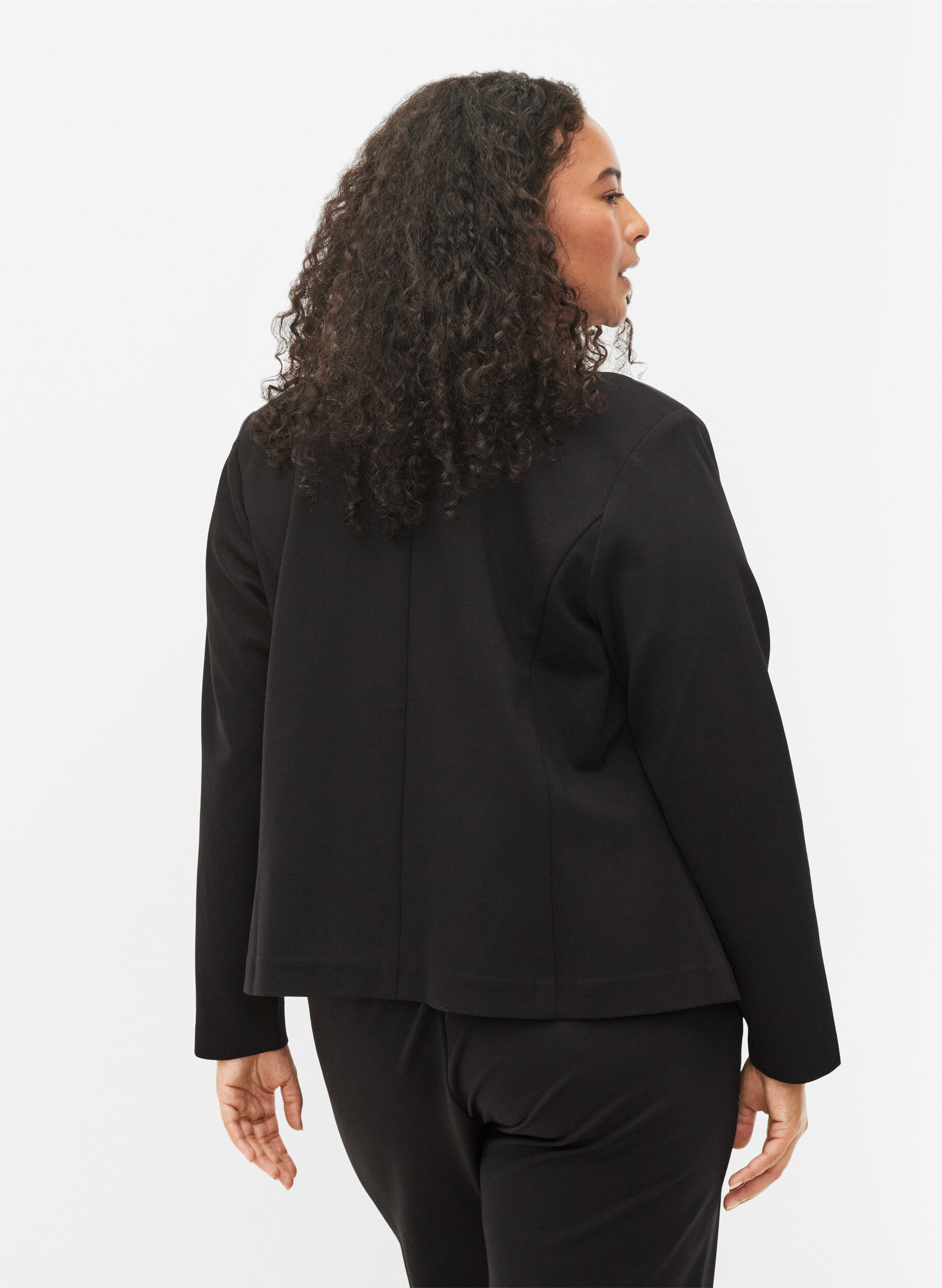 Zizzi Blazer court ouvert de couleur unie, Black, Model image number 1